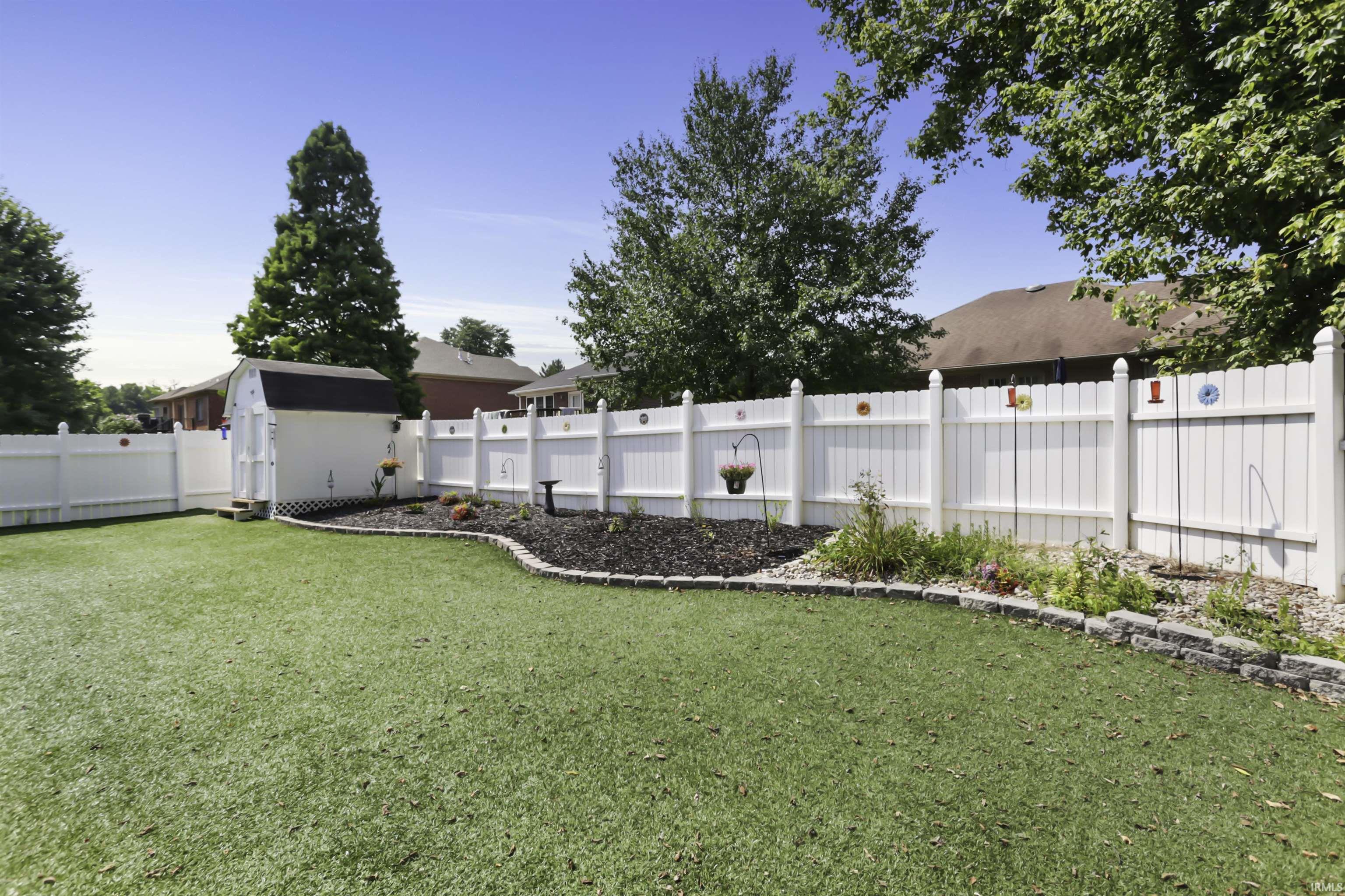 6822 Rosewood Lane