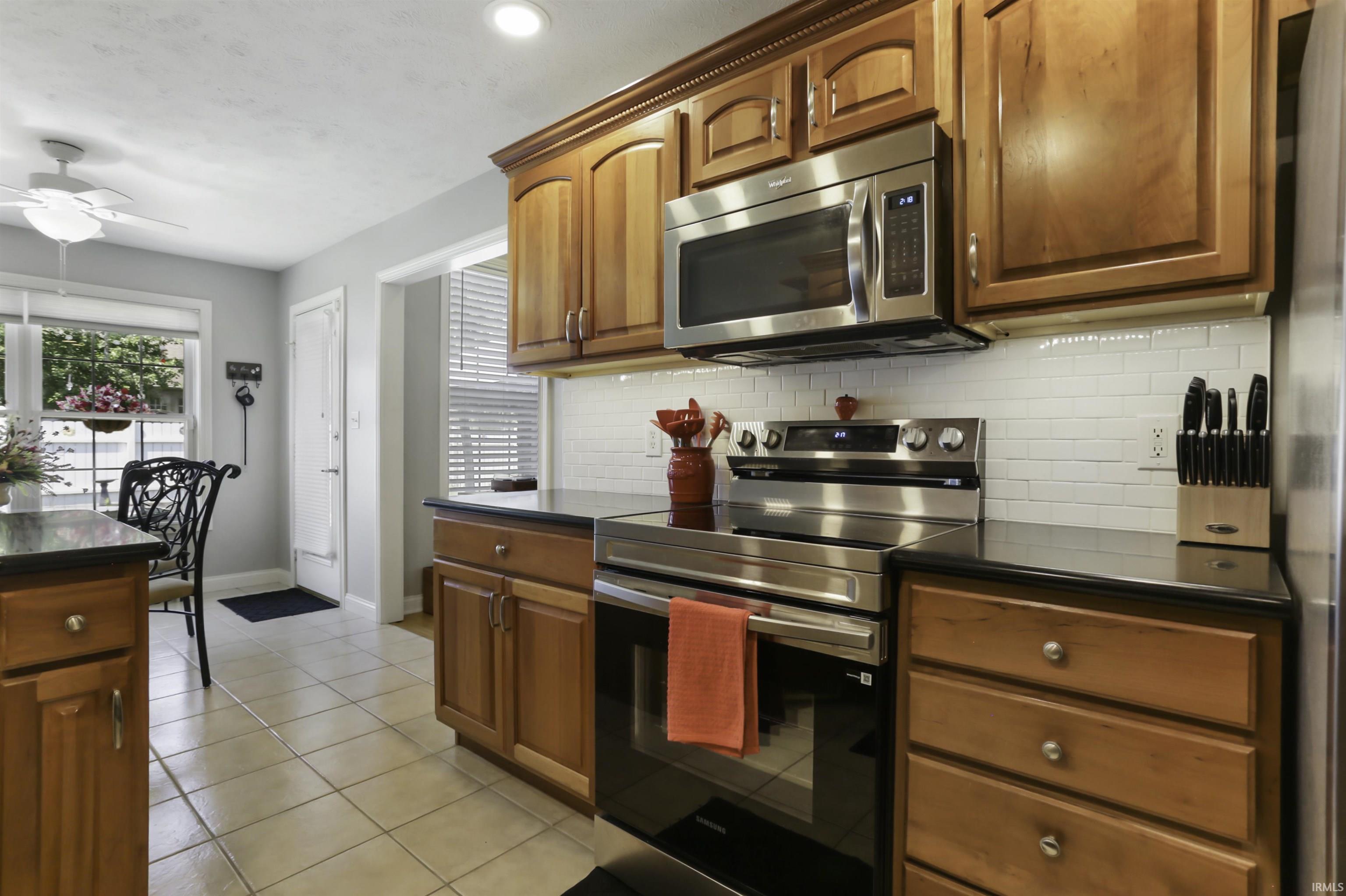 6822 Rosewood Lane