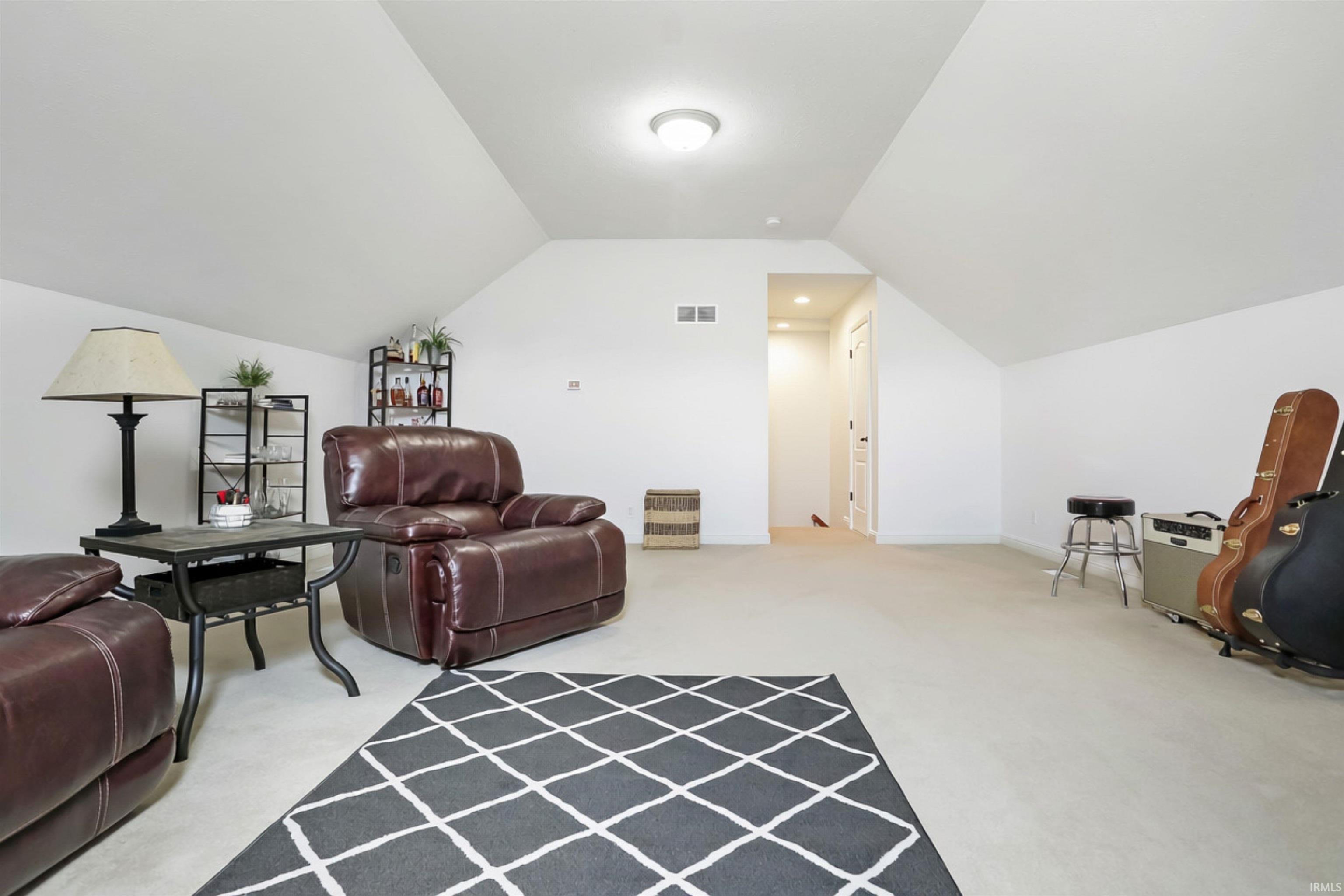 4560 Clint Circle
