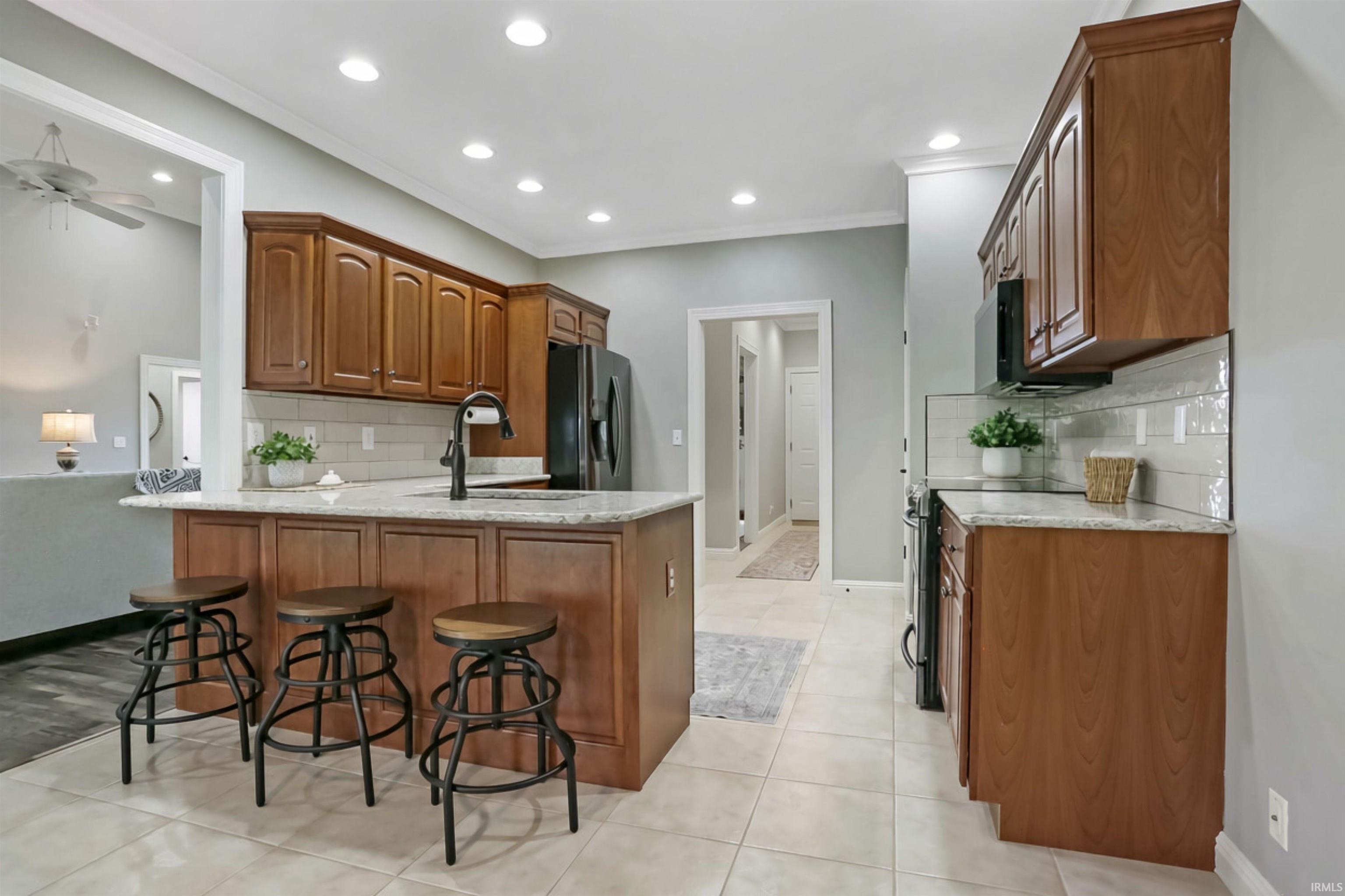 4560 Clint Circle