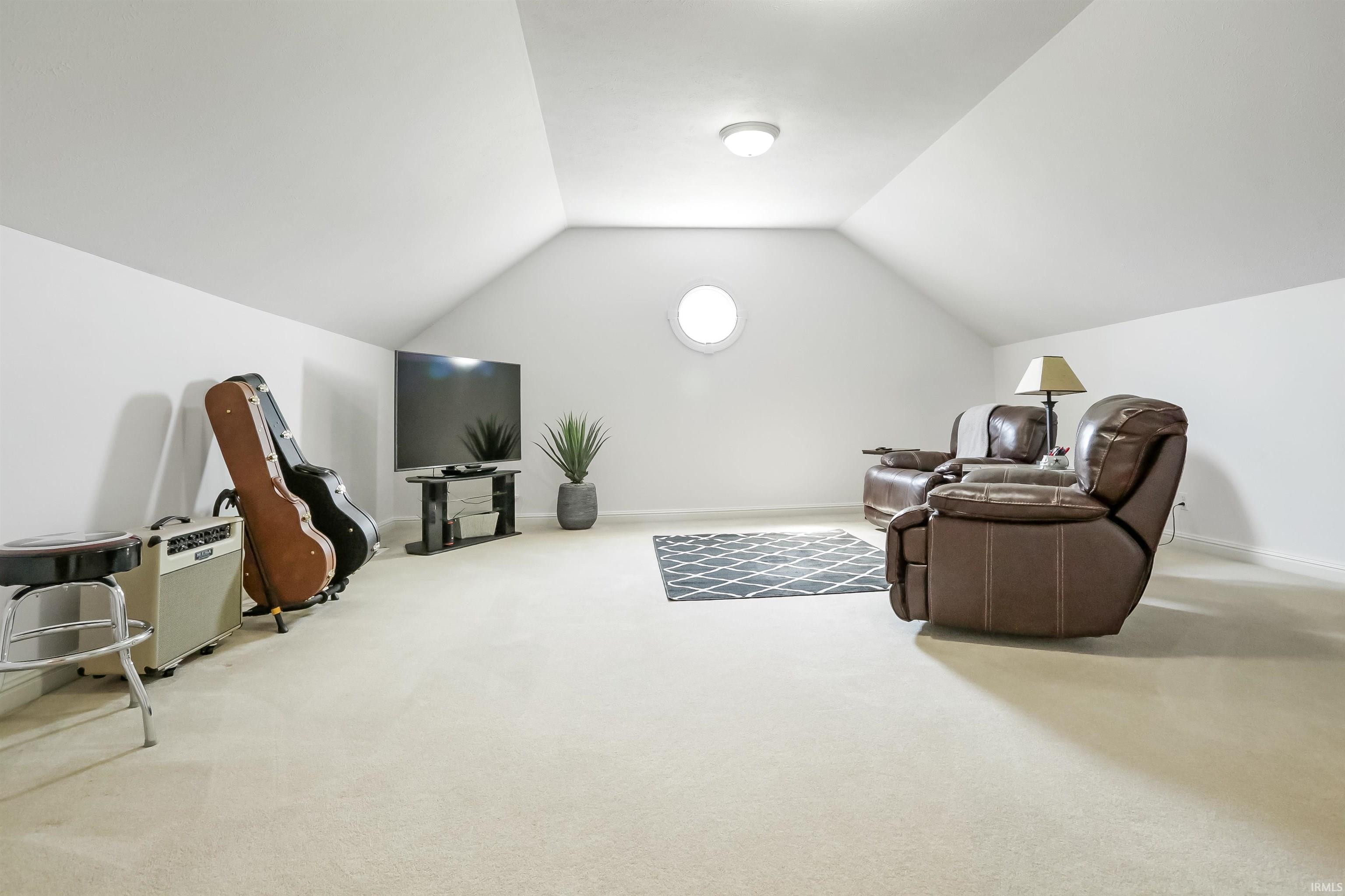 4560 Clint Circle