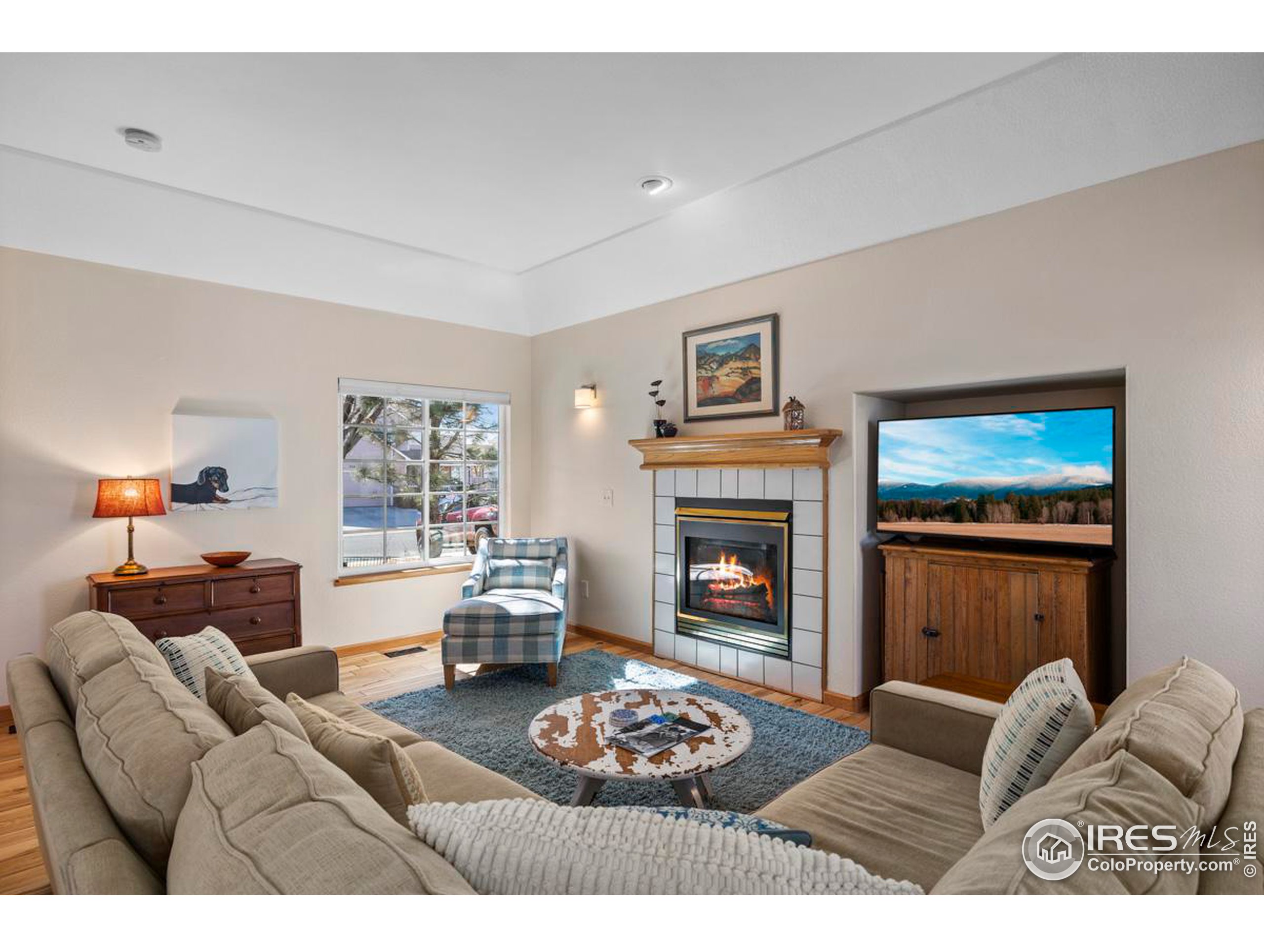 349 Polk Dr