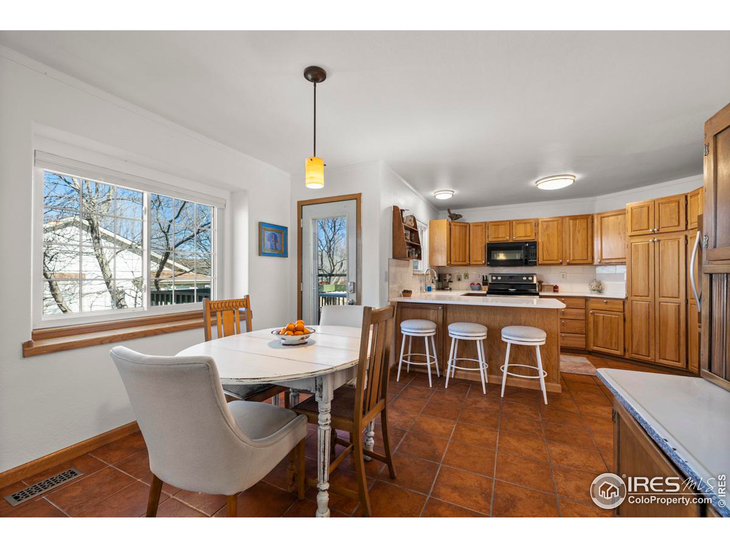 349 Polk Dr
