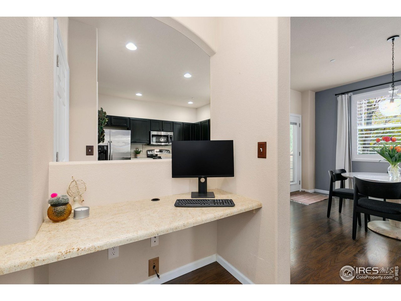 5132 Southern Cross Ln B