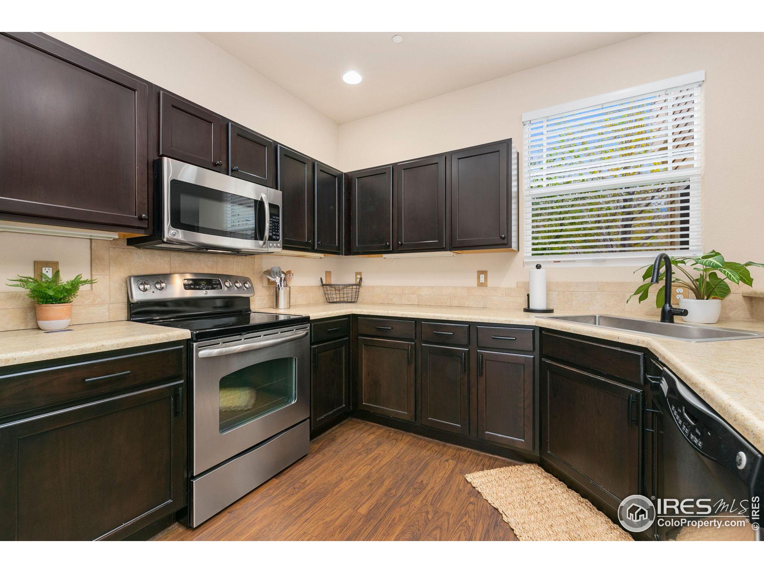 5132 Southern Cross Ln B