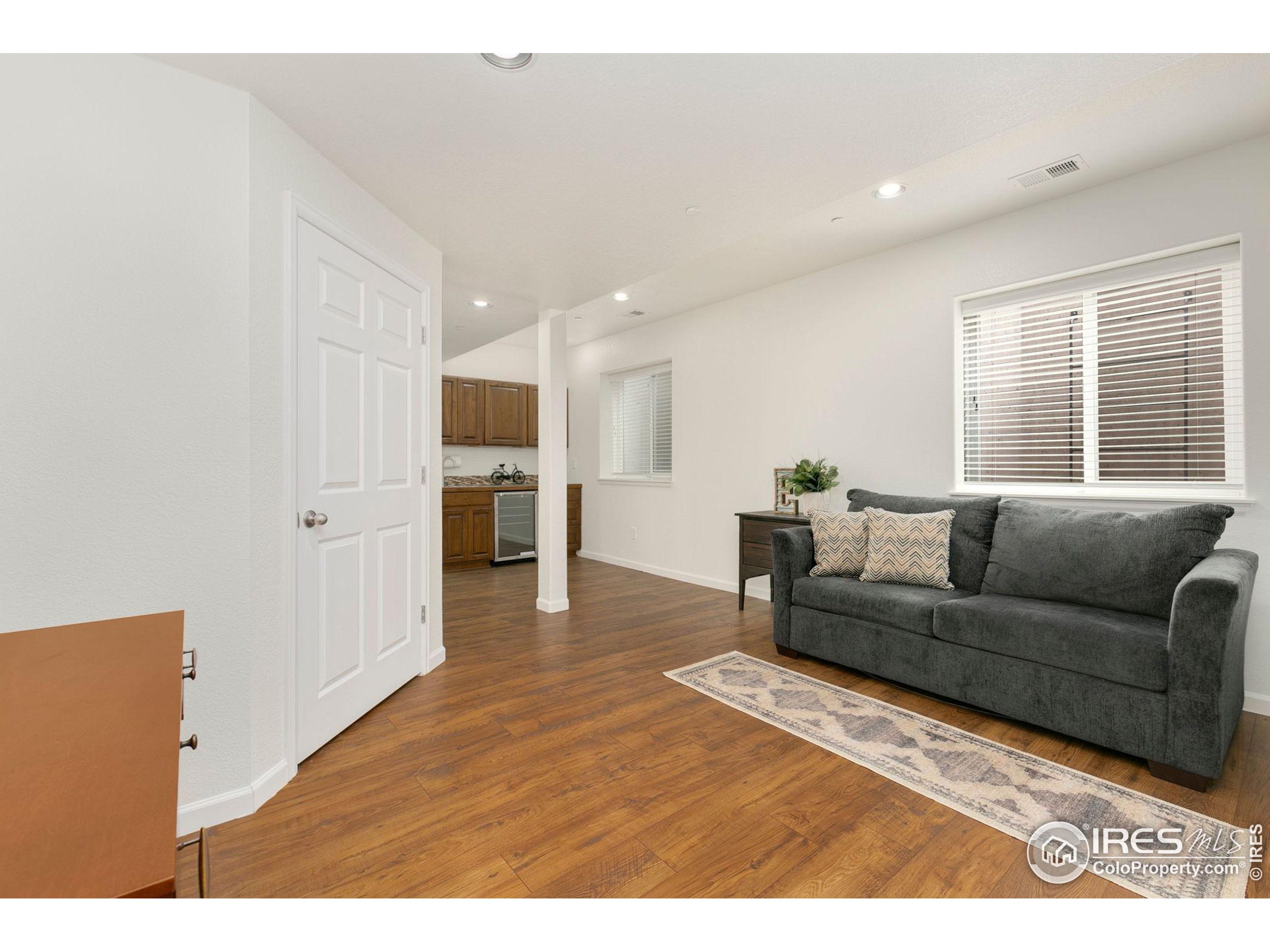 5132 Southern Cross Ln B