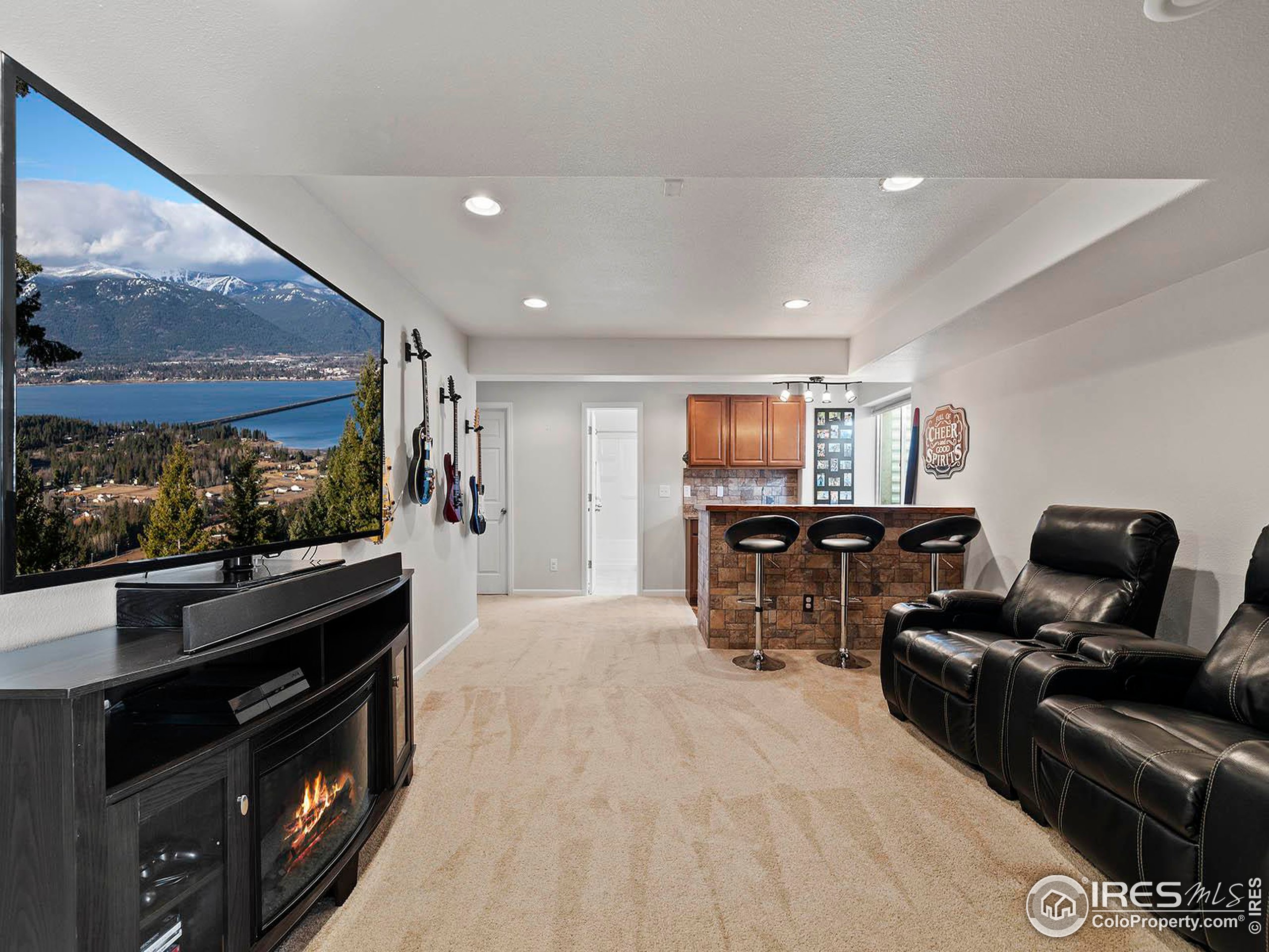 1205 Button Rock Dr