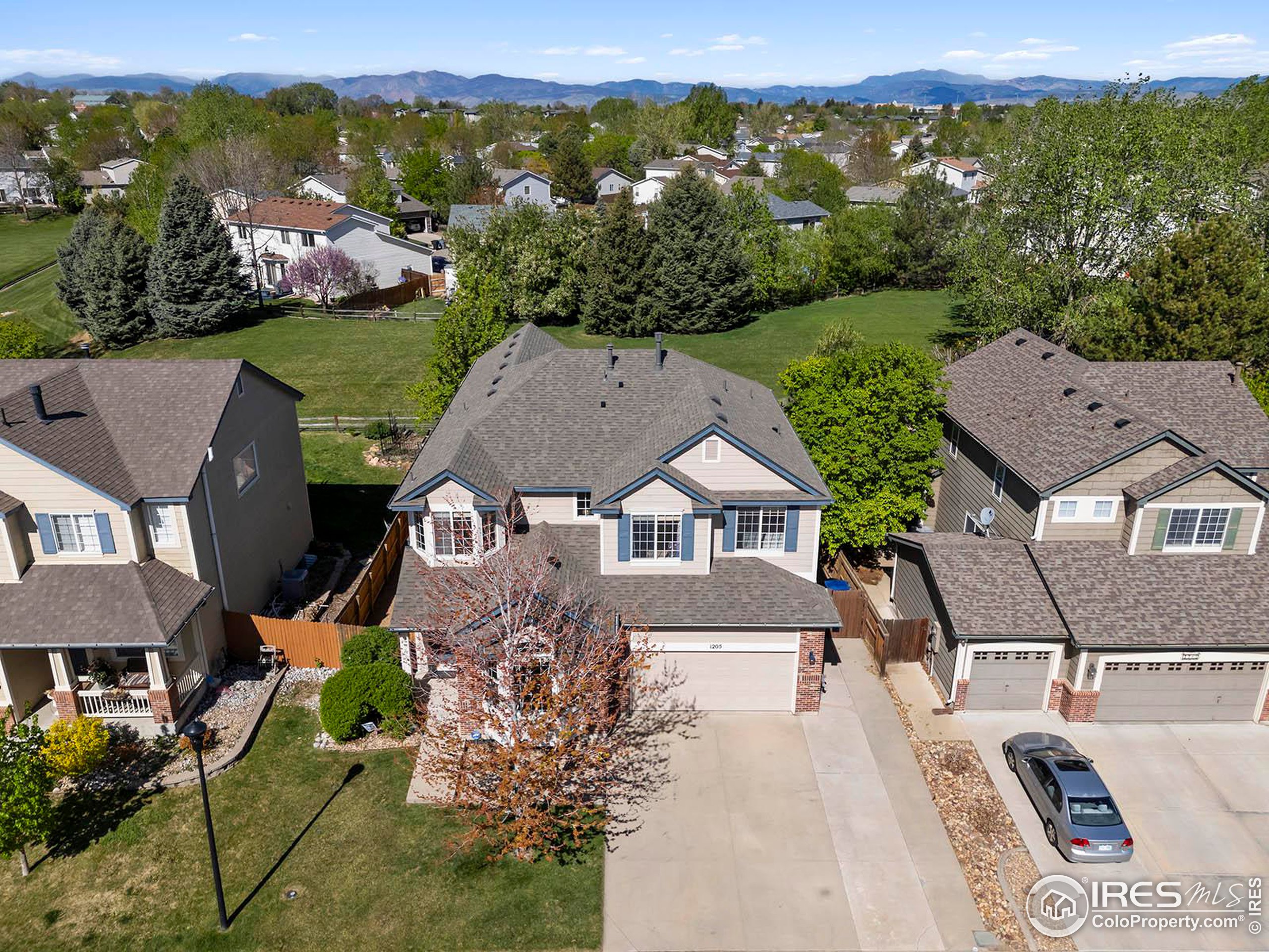 1205 Button Rock Dr