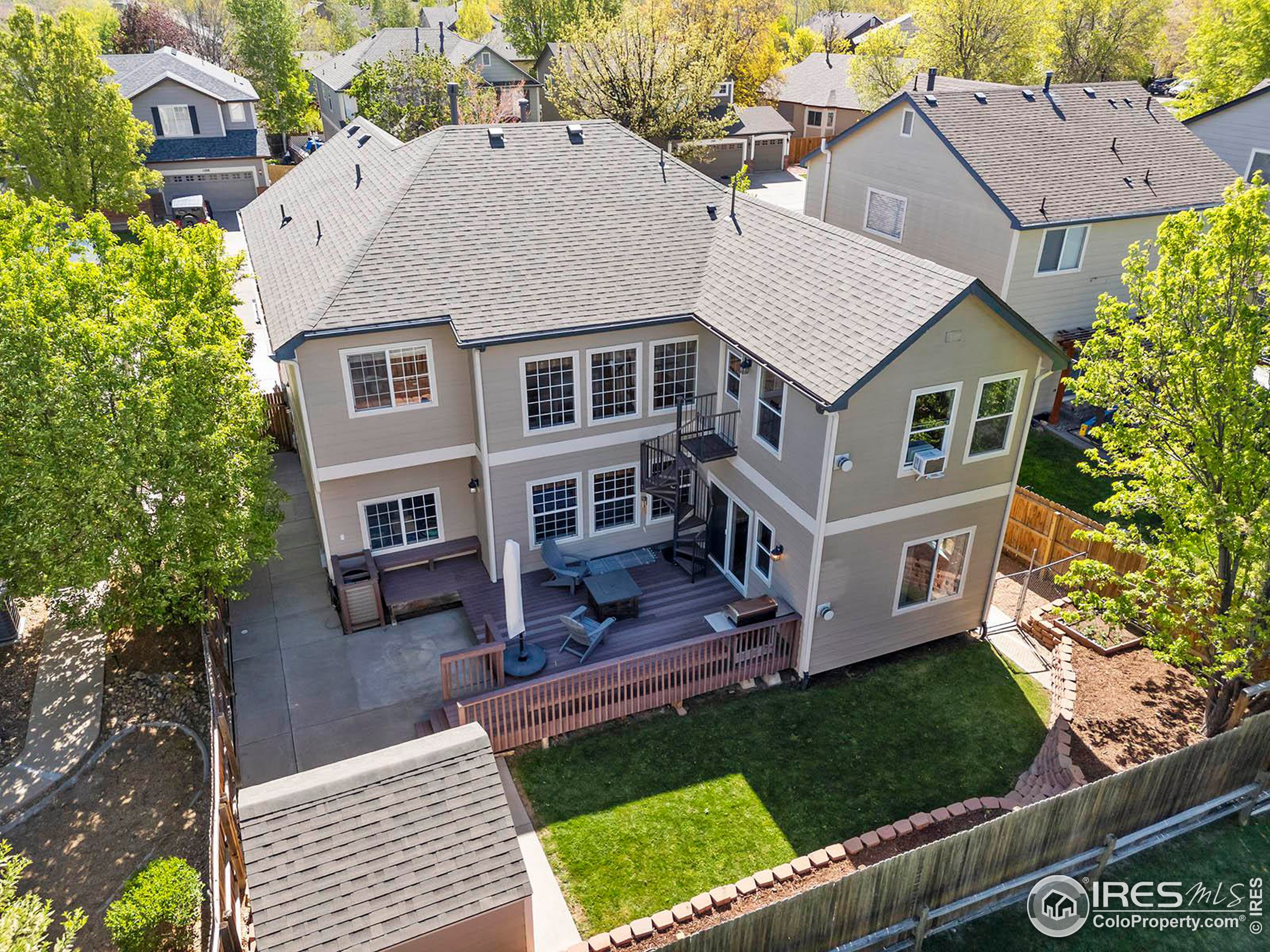 1205 Button Rock Dr