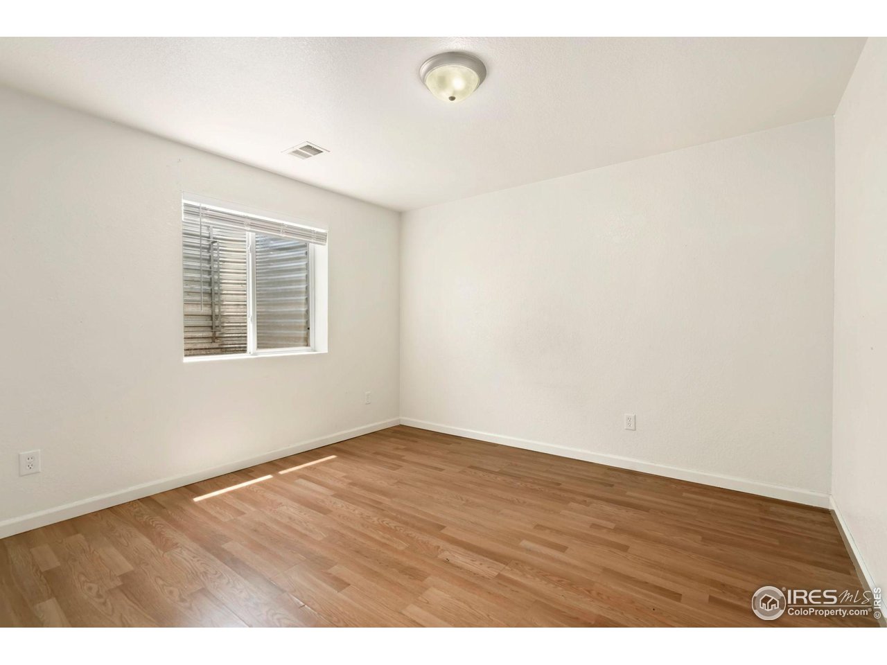 3414 Sheltered Harbor Dr