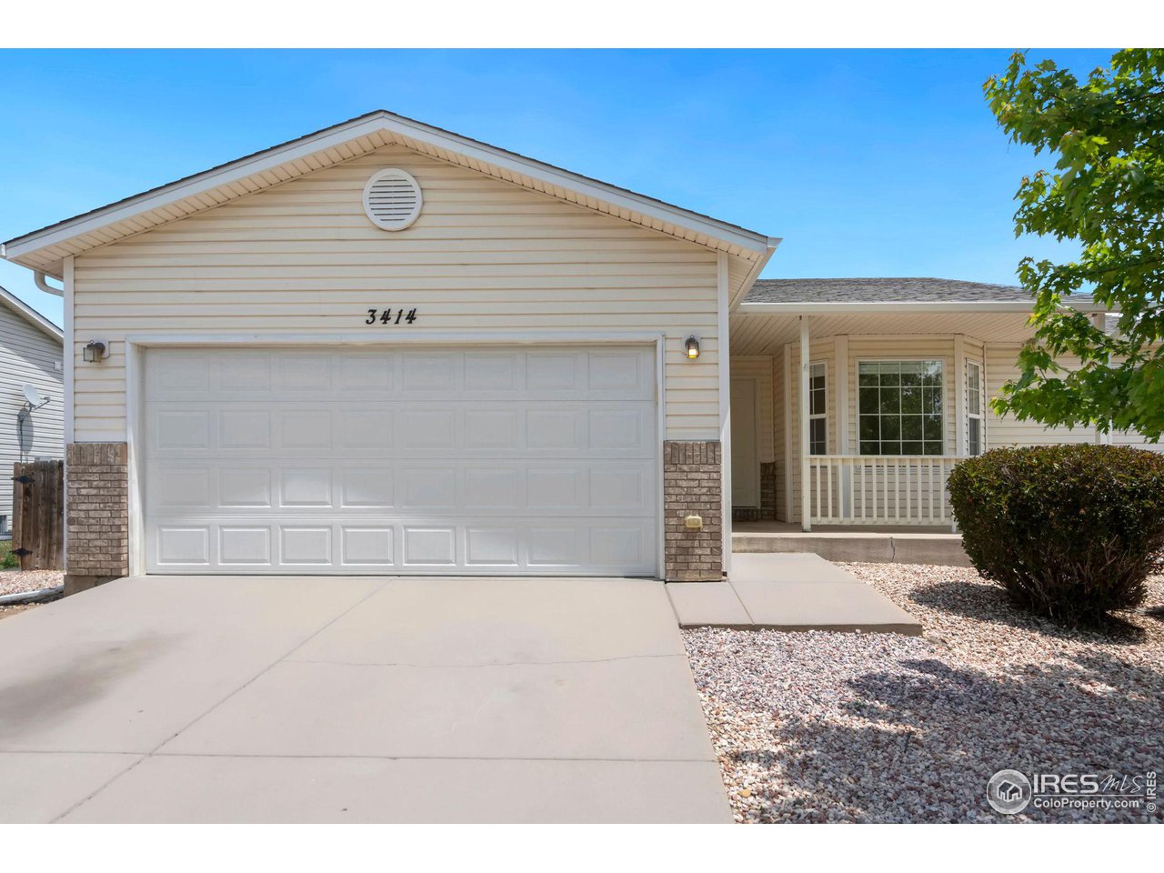 3414 Sheltered Harbor Dr