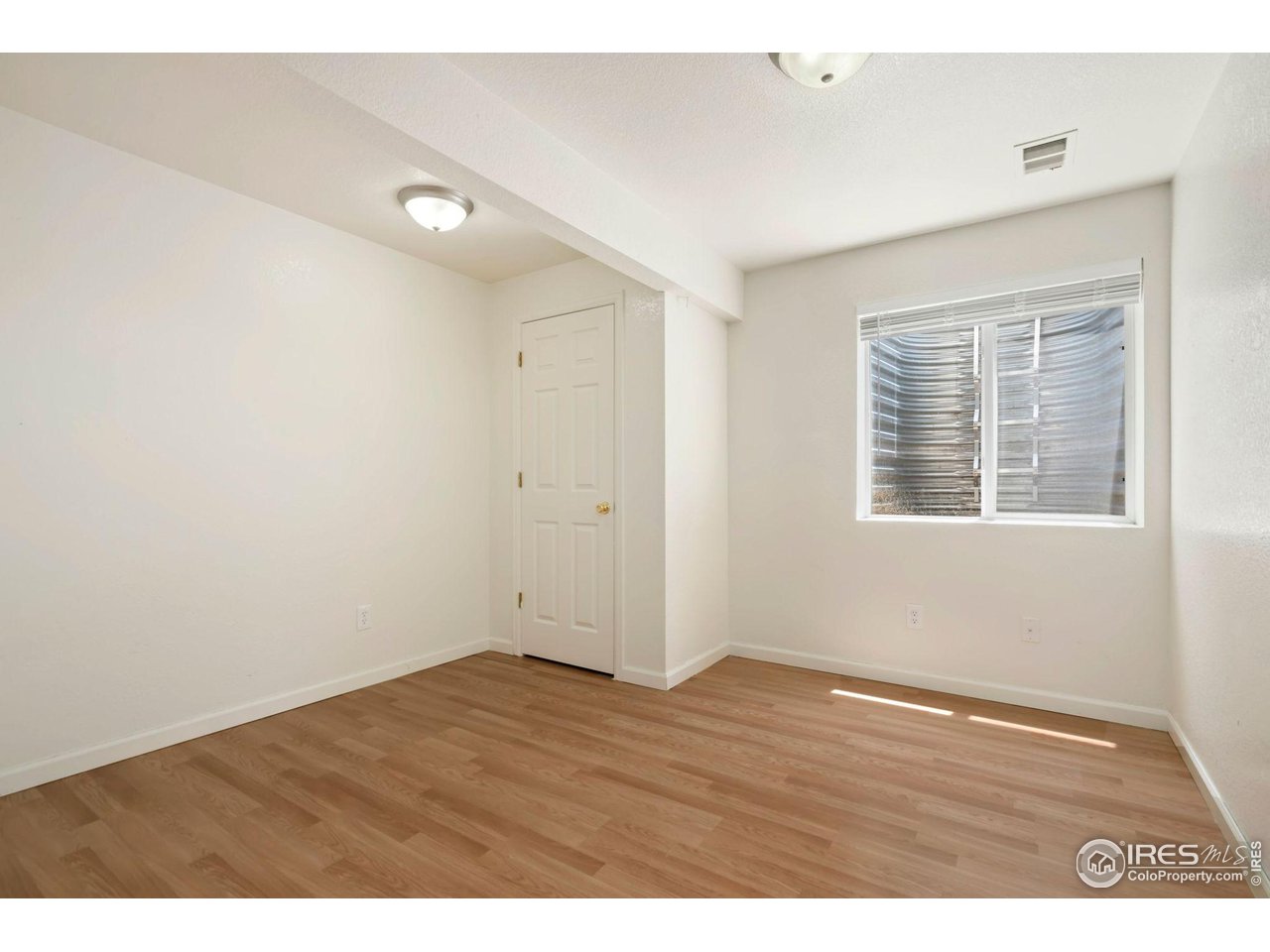 3414 Sheltered Harbor Dr