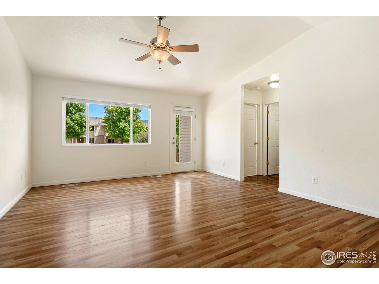 3414 Sheltered Harbor Dr