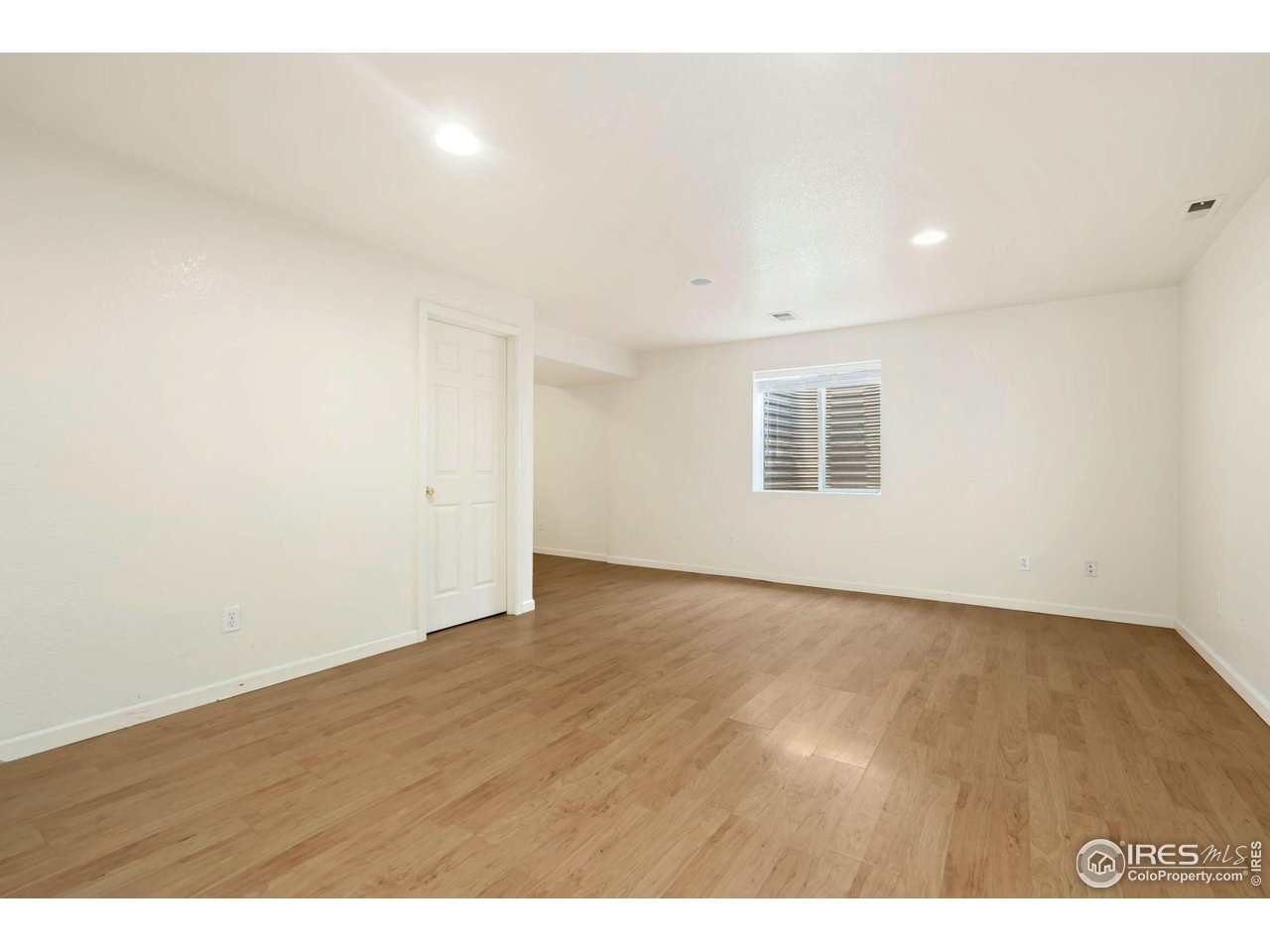 3414 Sheltered Harbor Dr