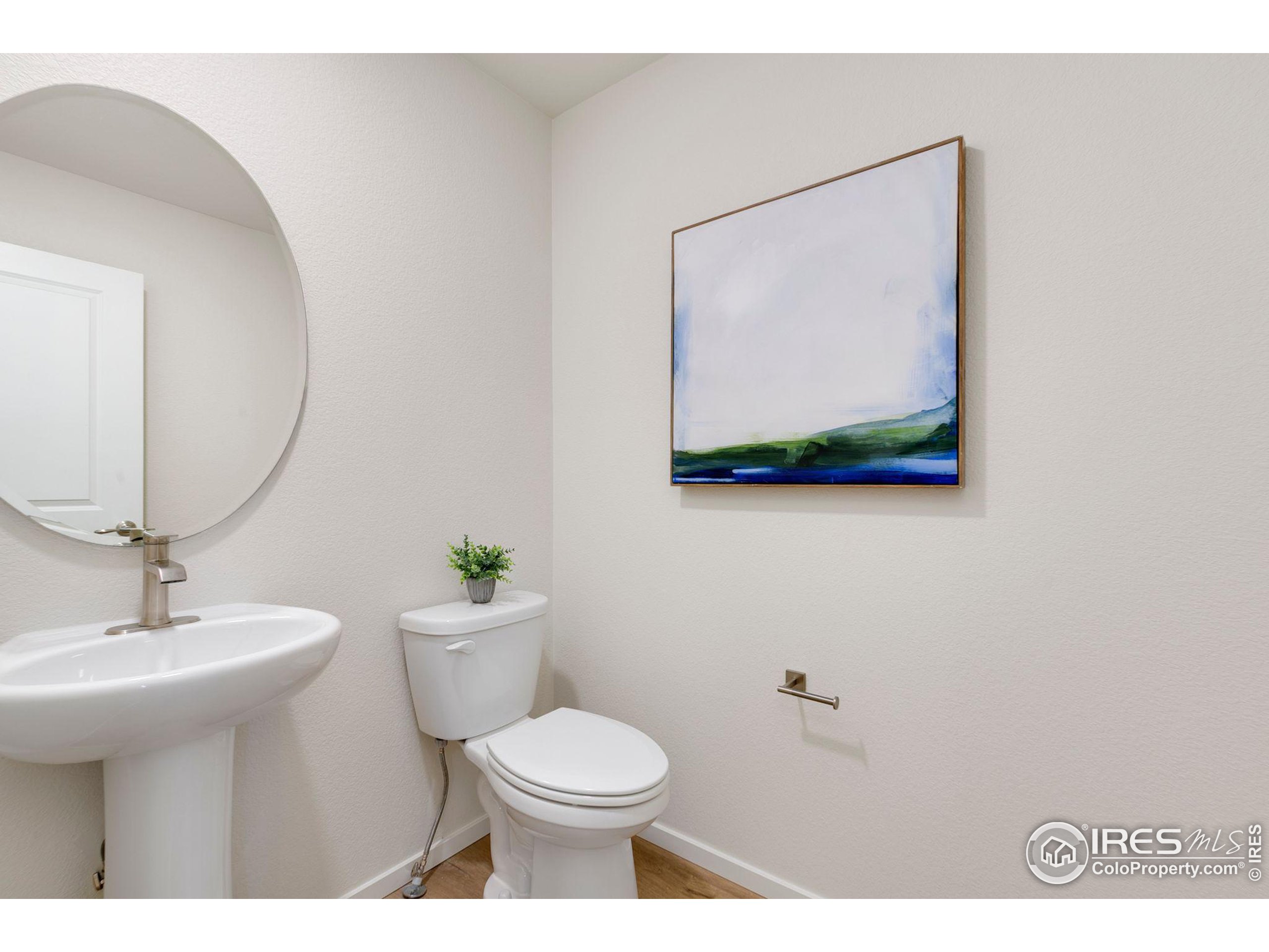 5240 Rendezvous Pkwy