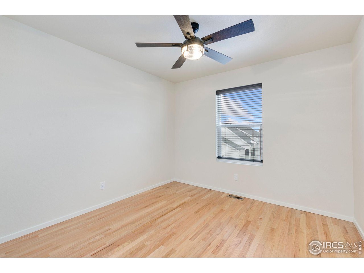 5240 Rendezvous Pkwy