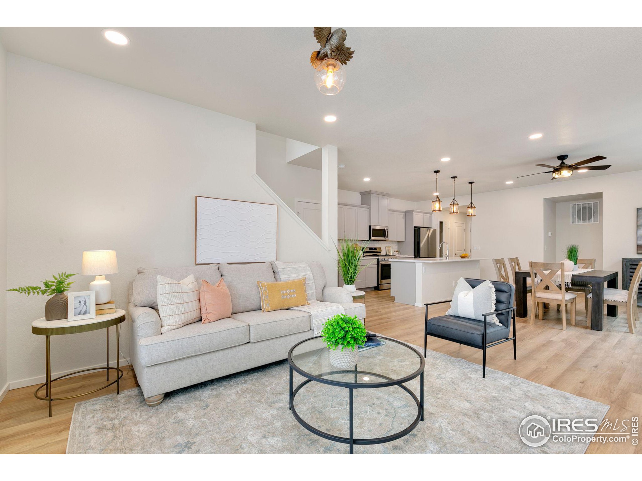 5240 Rendezvous Pkwy