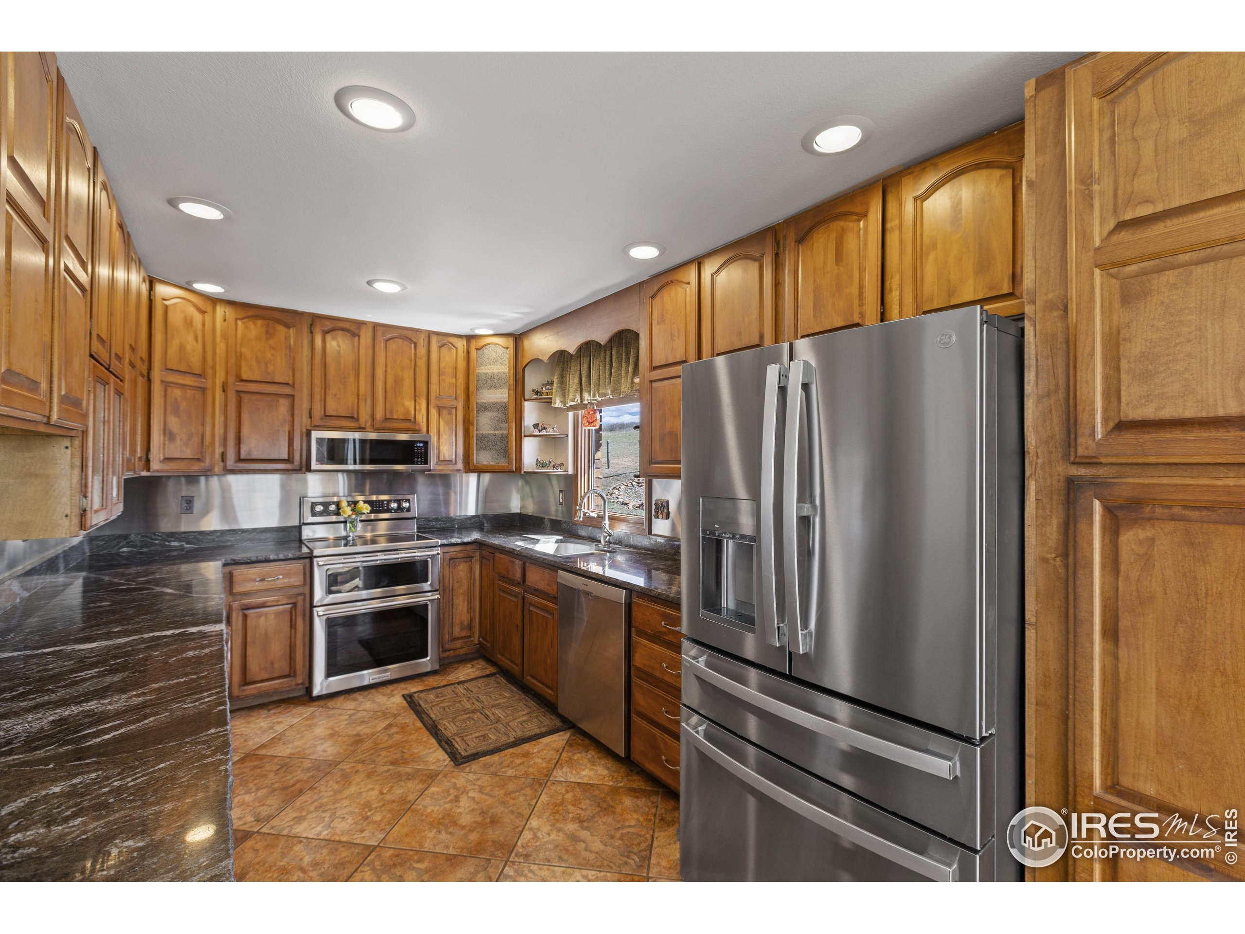 80 Juniper Ridge Rd