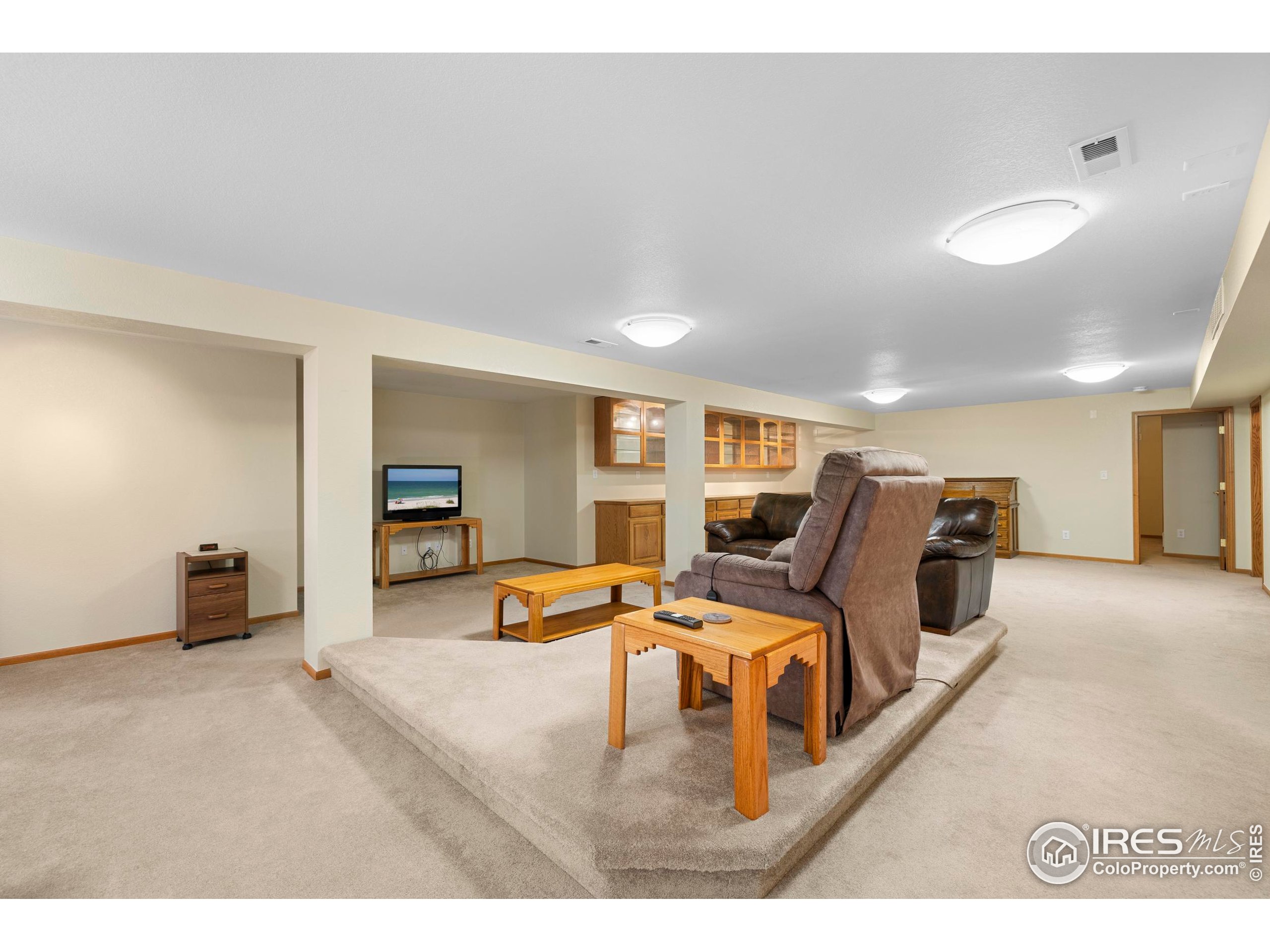 906 Province Rd