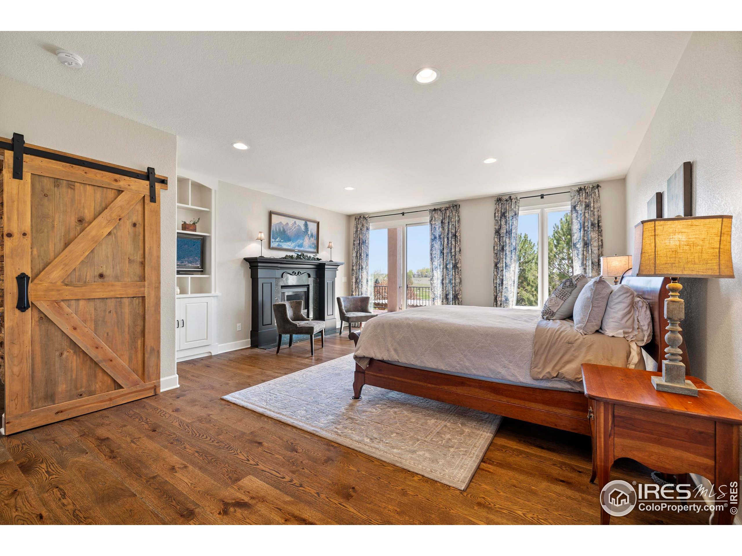 793 Richards Lake Rd