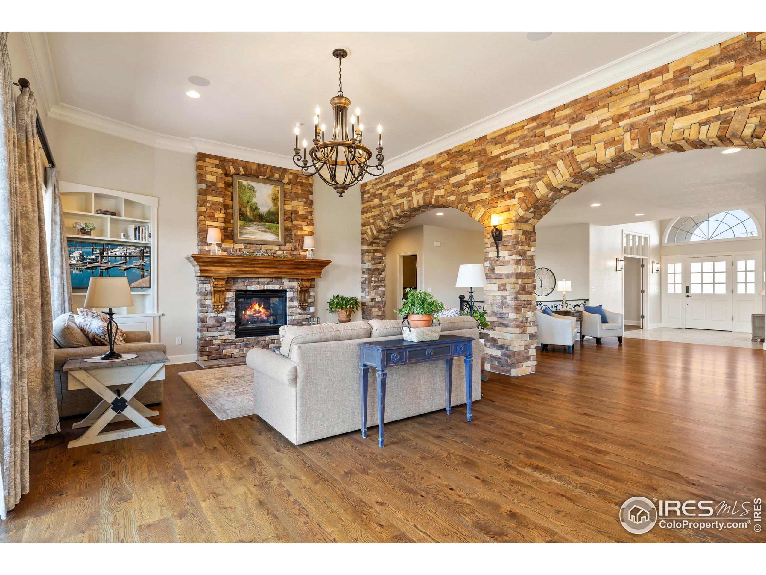 793 Richards Lake Rd