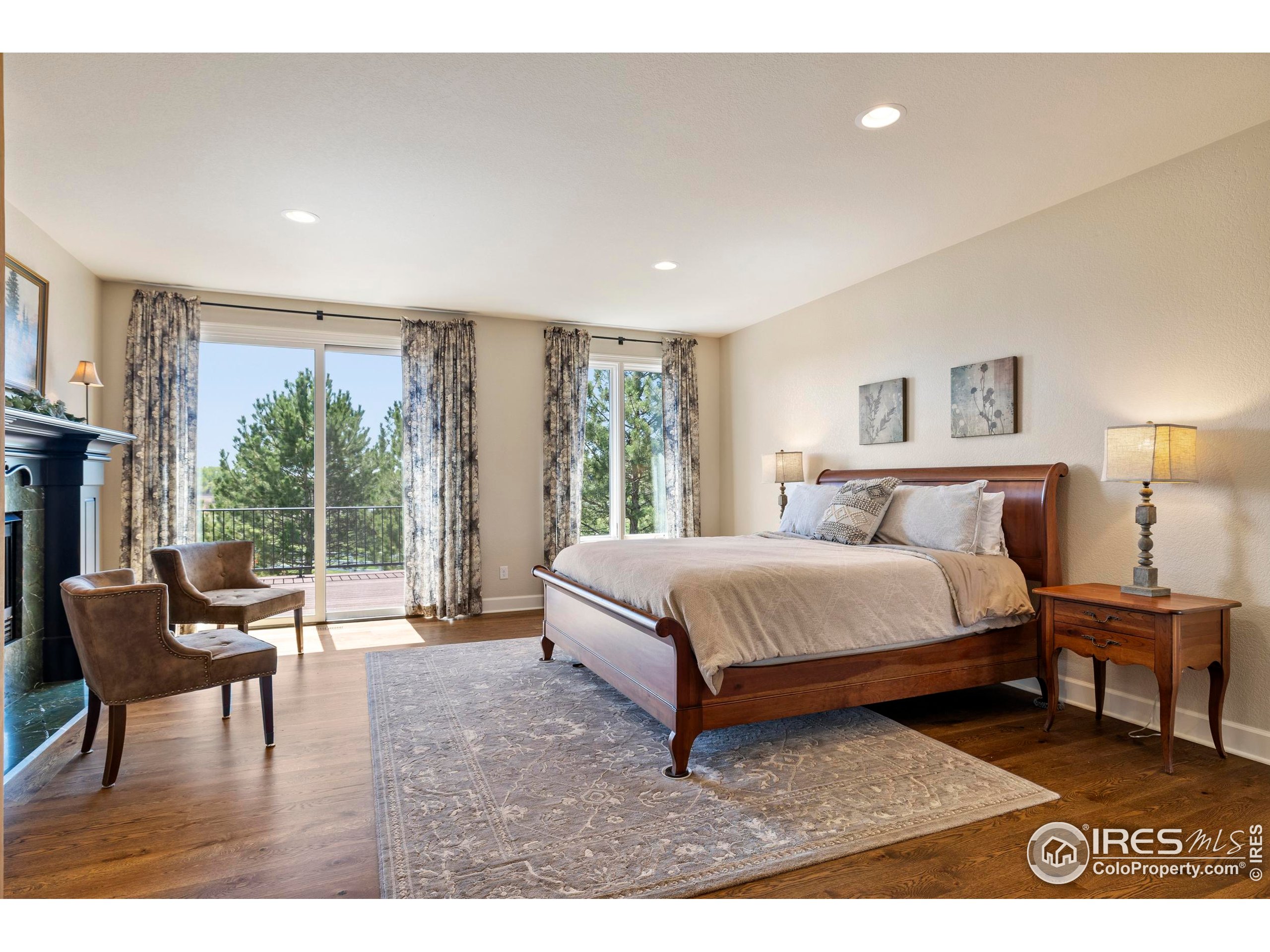 793 Richards Lake Rd