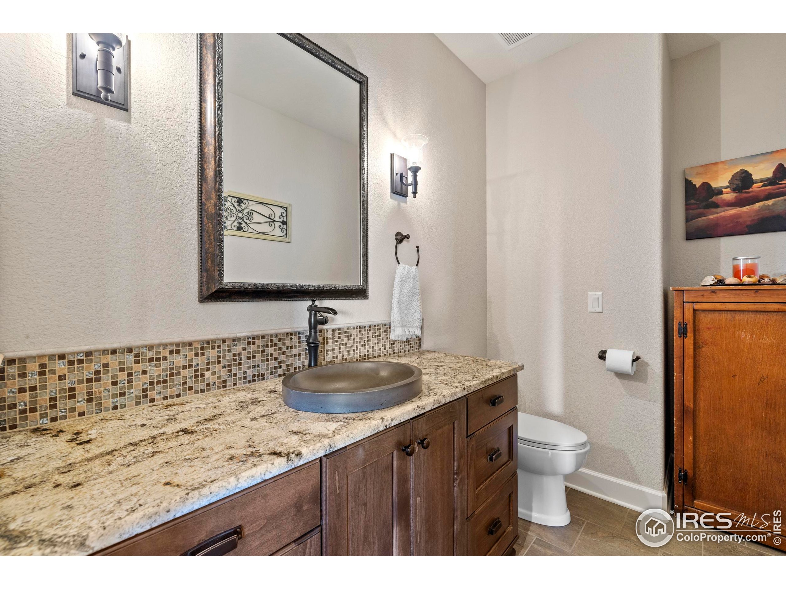 793 Richards Lake Rd