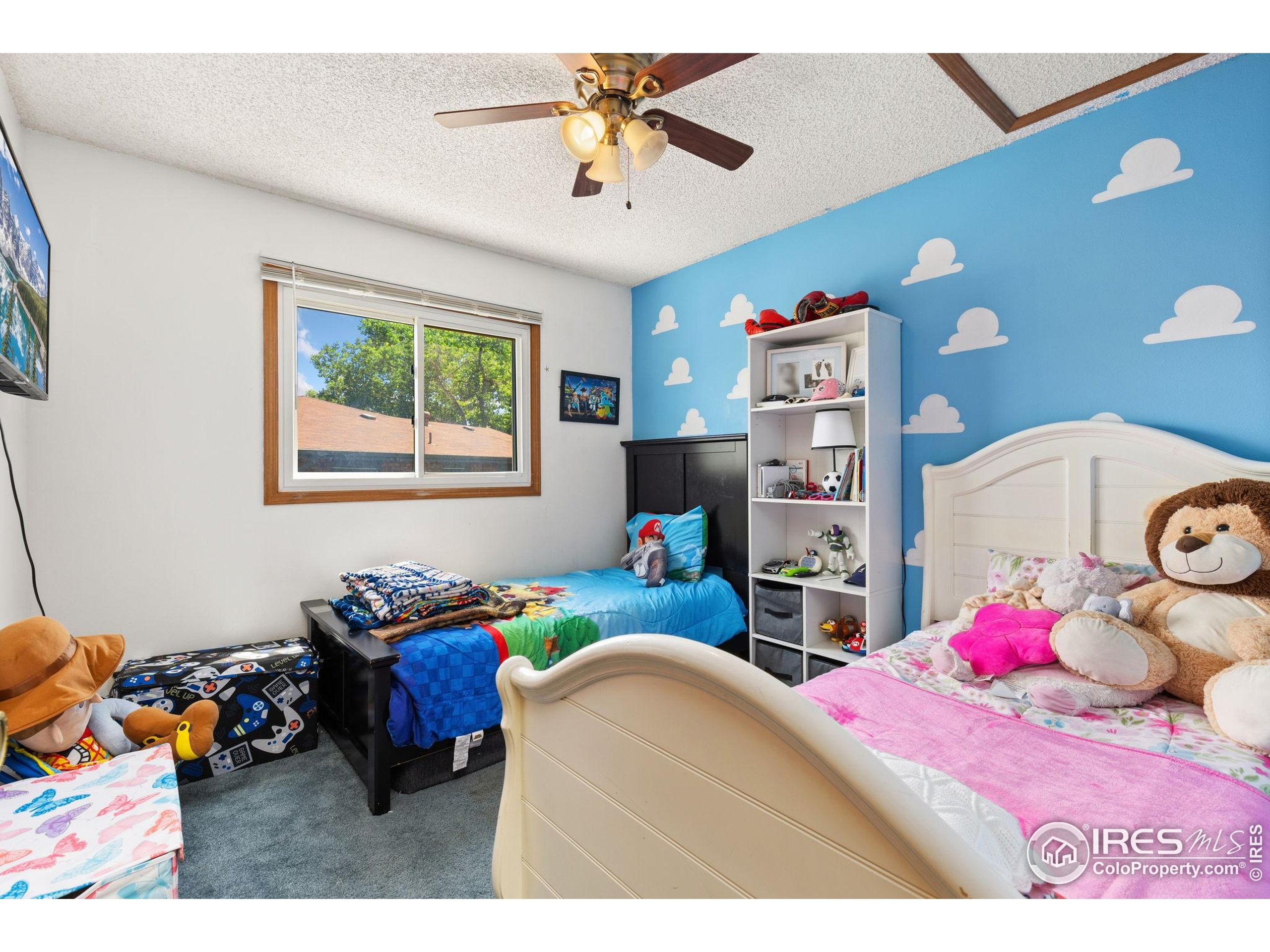 1200-1202 Parker Dr