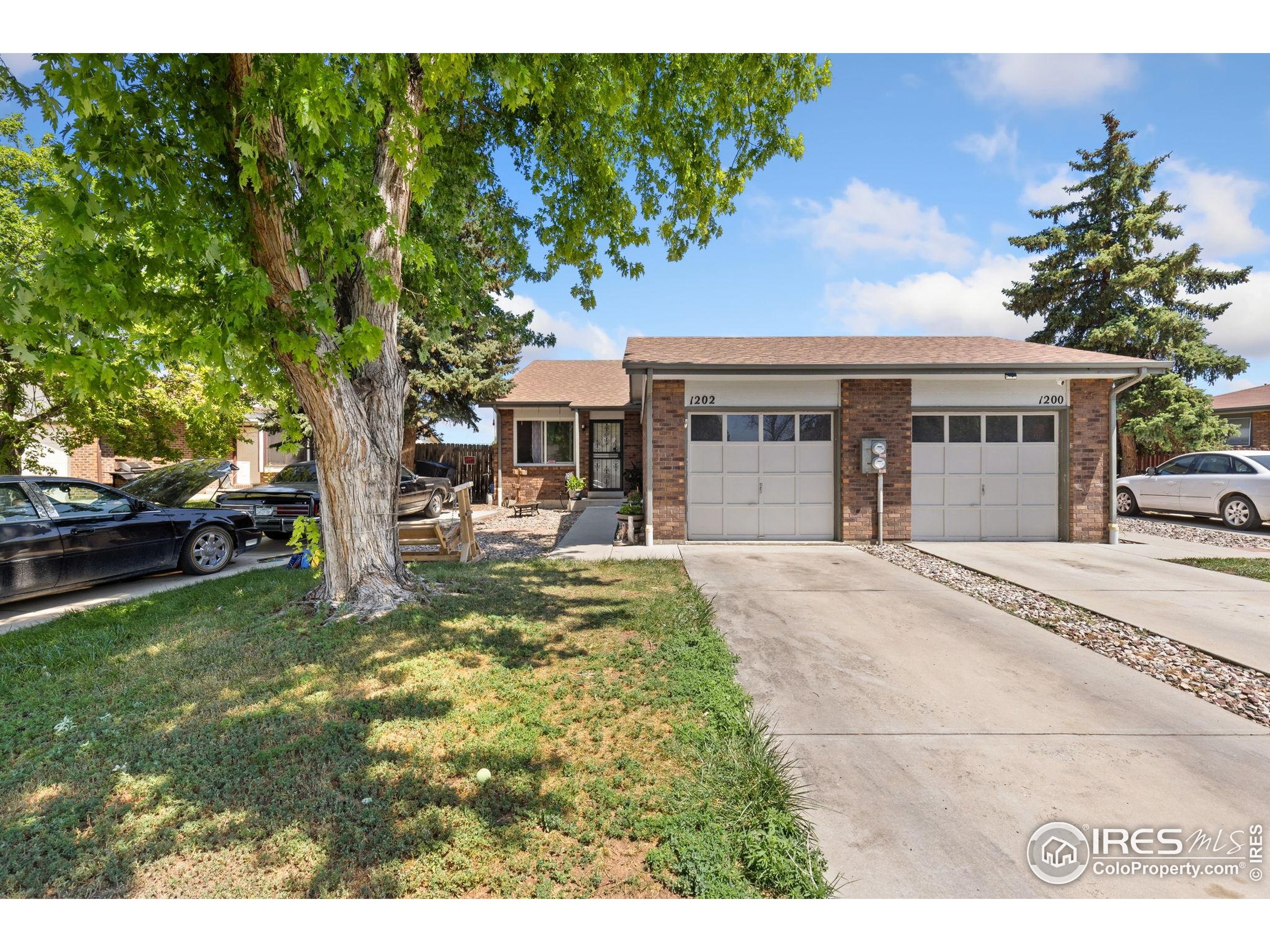 1200-1202 Parker Dr