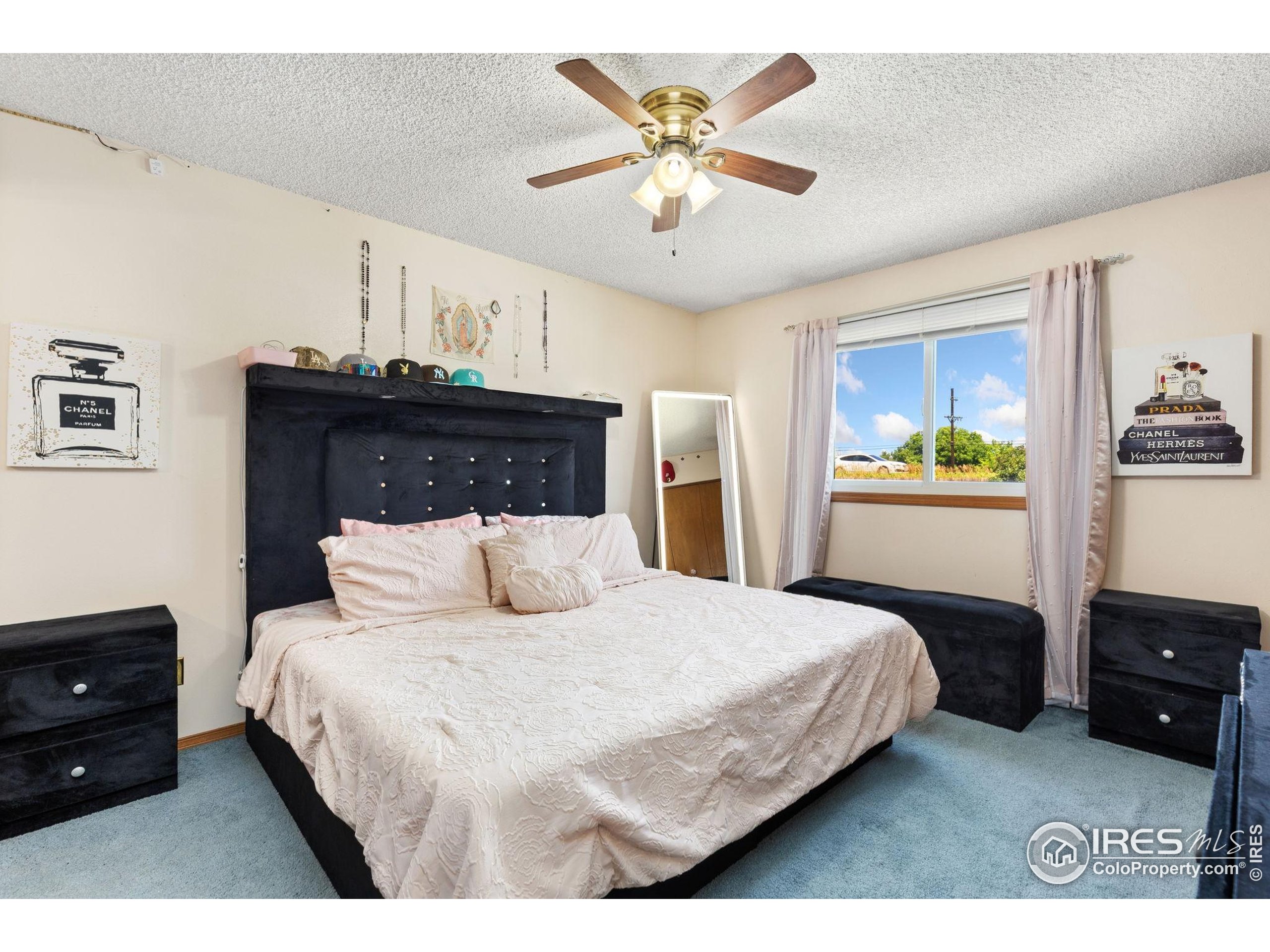 1200-1202 Parker Dr