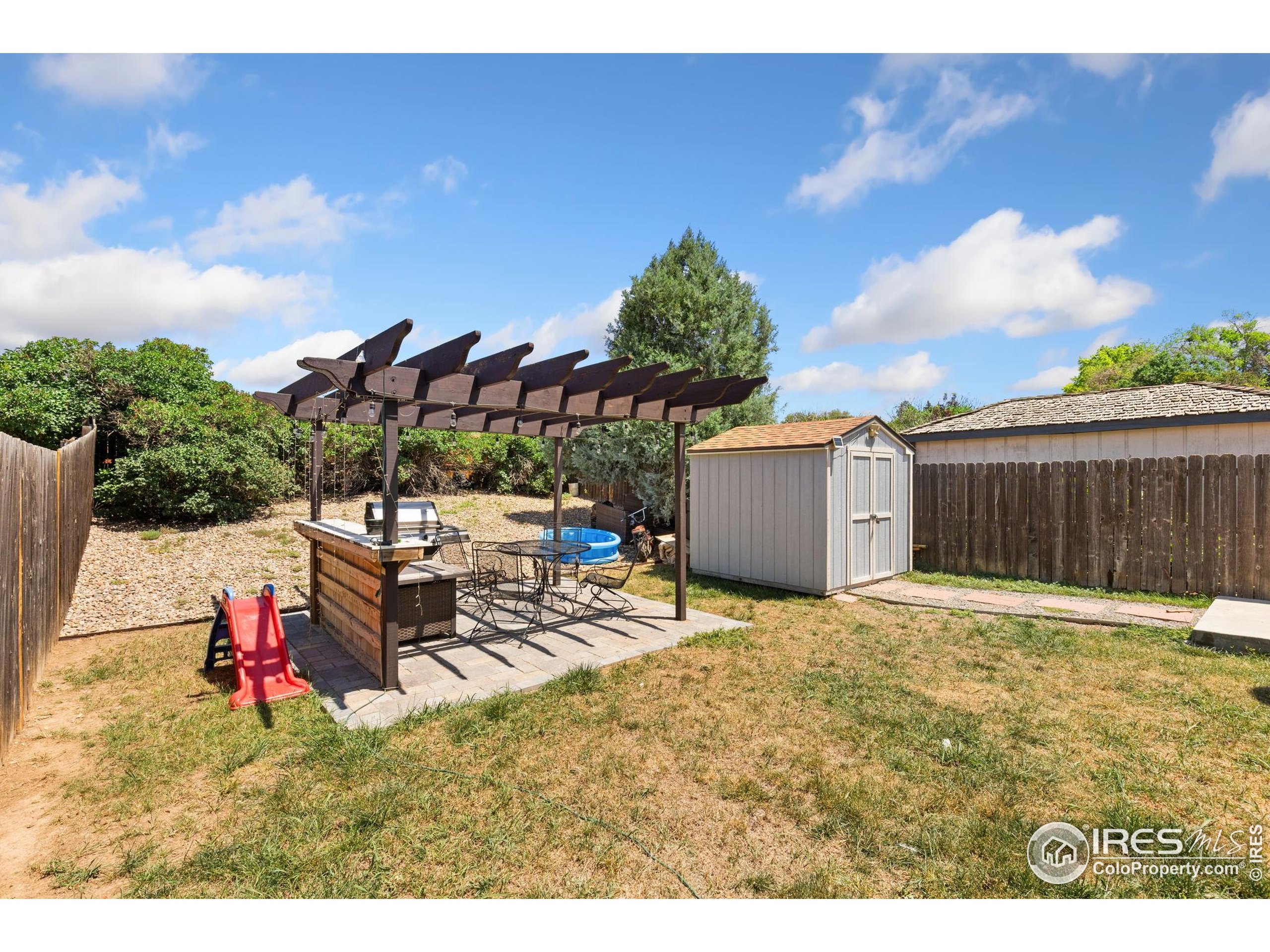1200-1202 Parker Dr