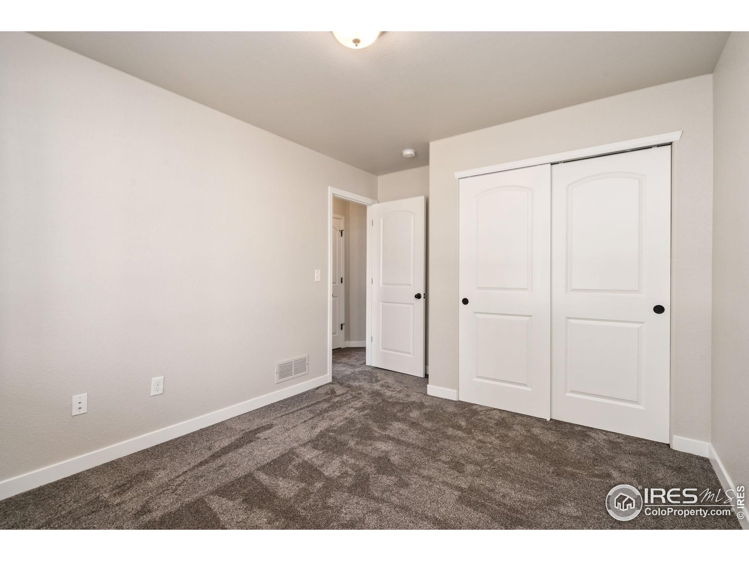 2284 Talon Pkwy