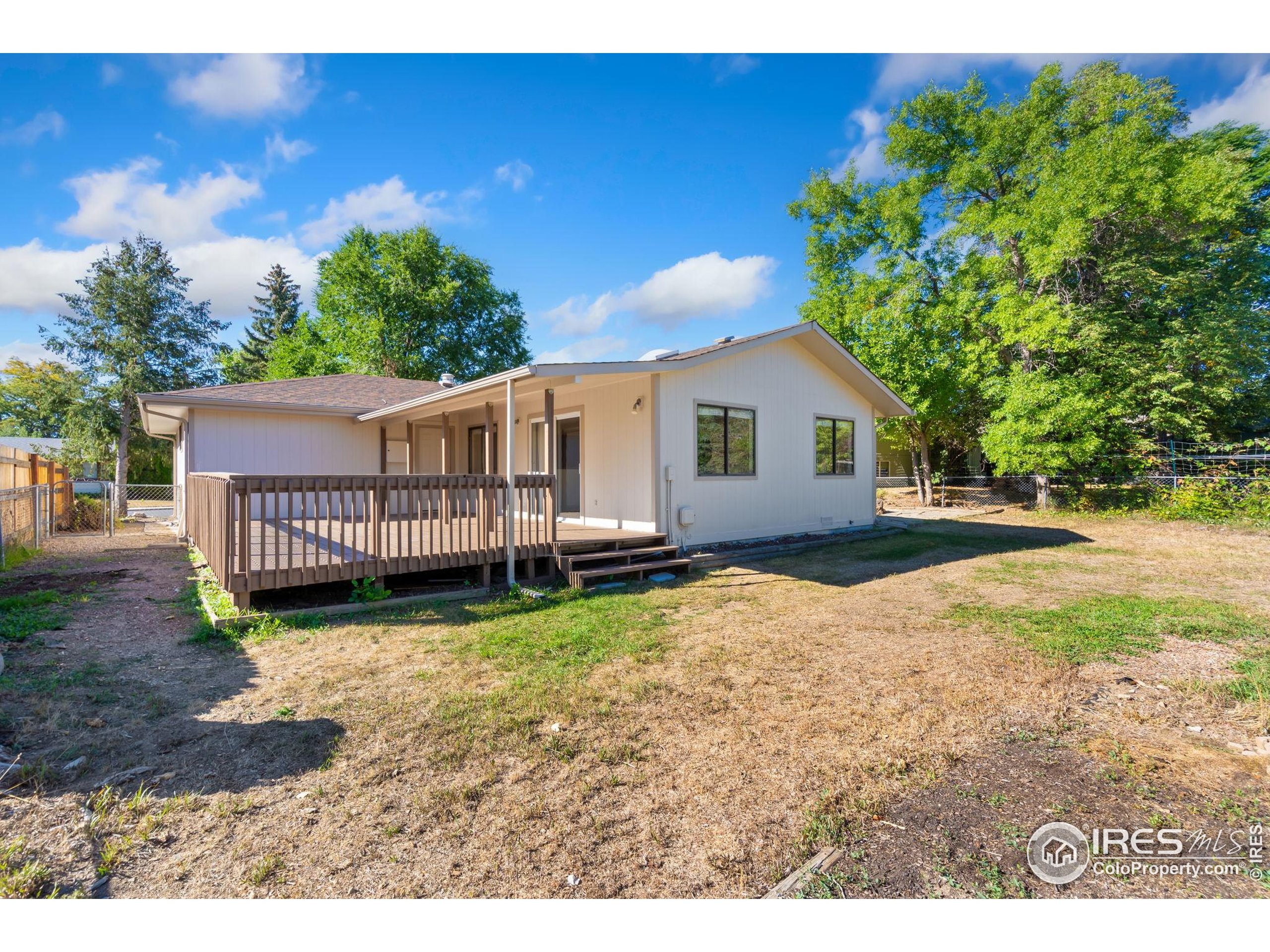 845 Cottonwood Dr