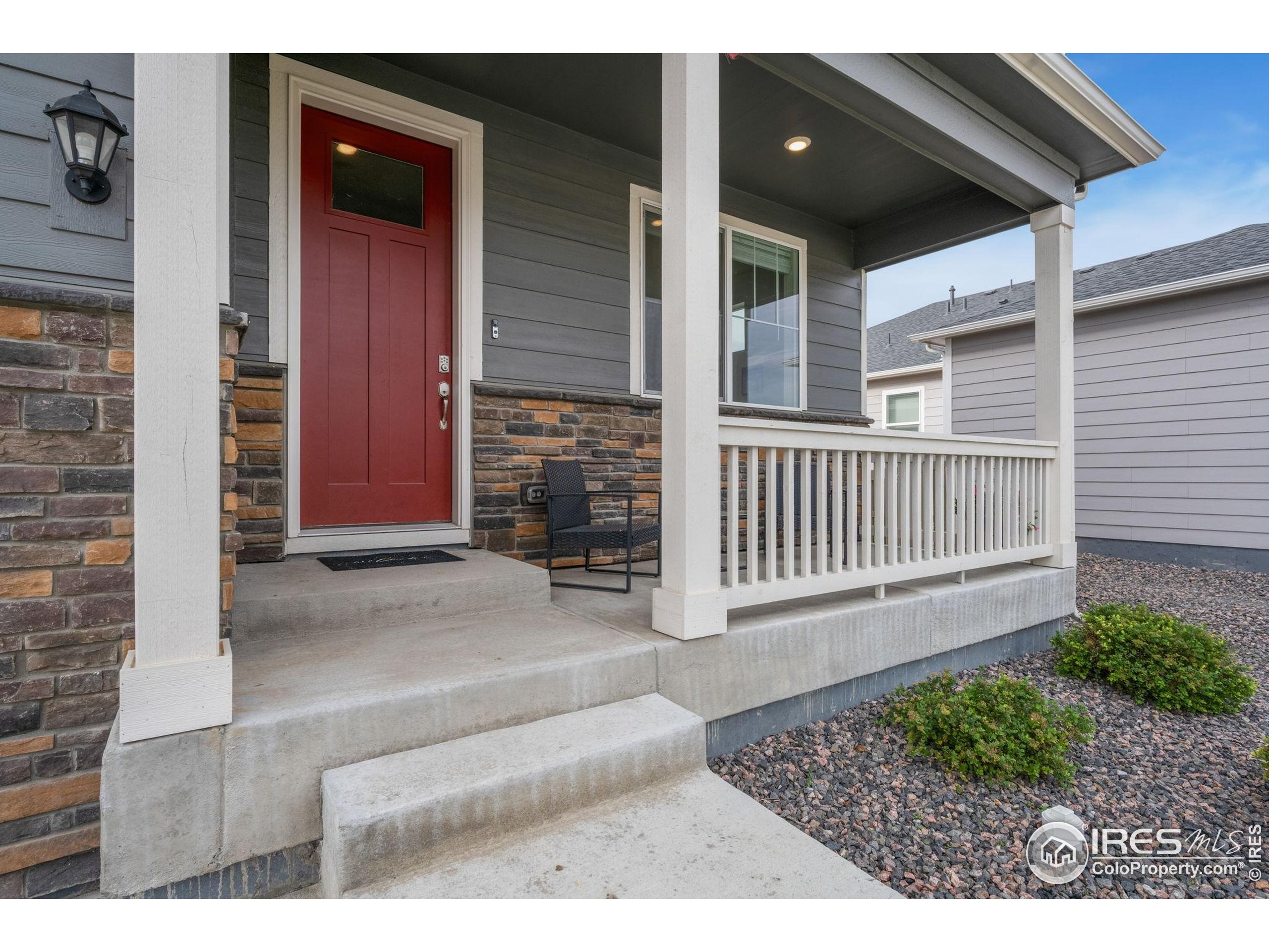 803 Elias Tarn Dr