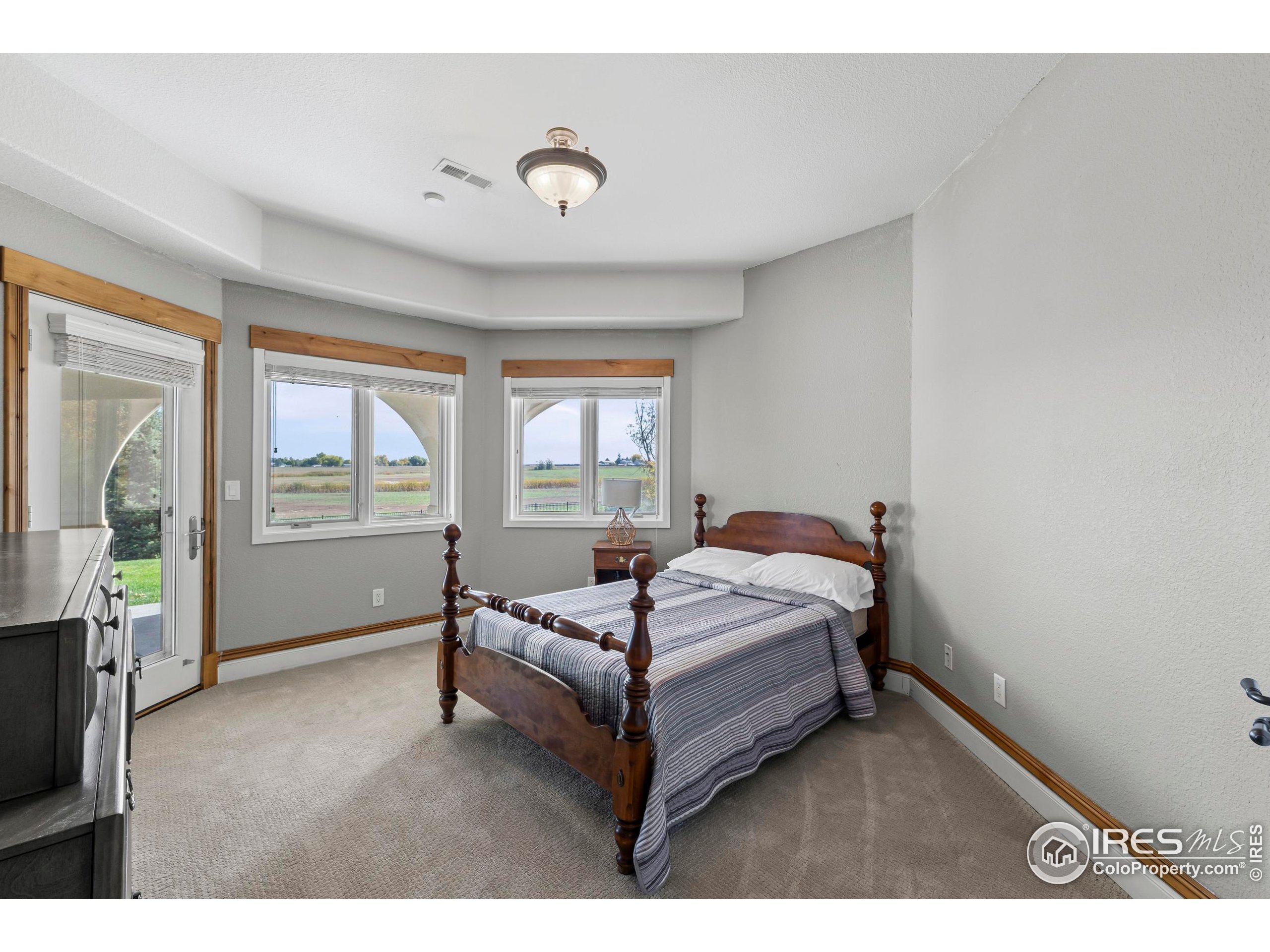 8228 Three Eagles Dr Fort Collins