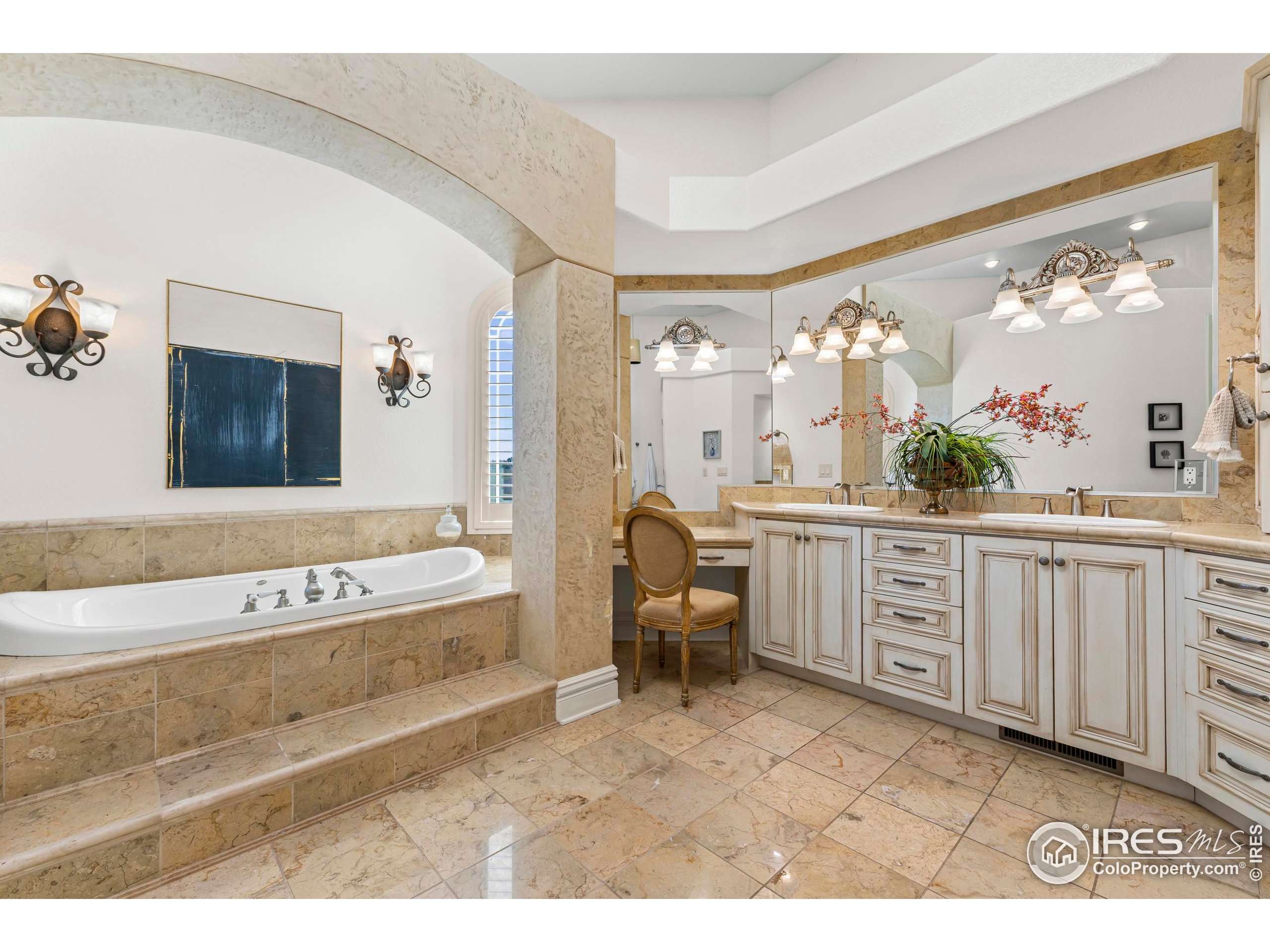 8228 Three Eagles Dr Fort Collins