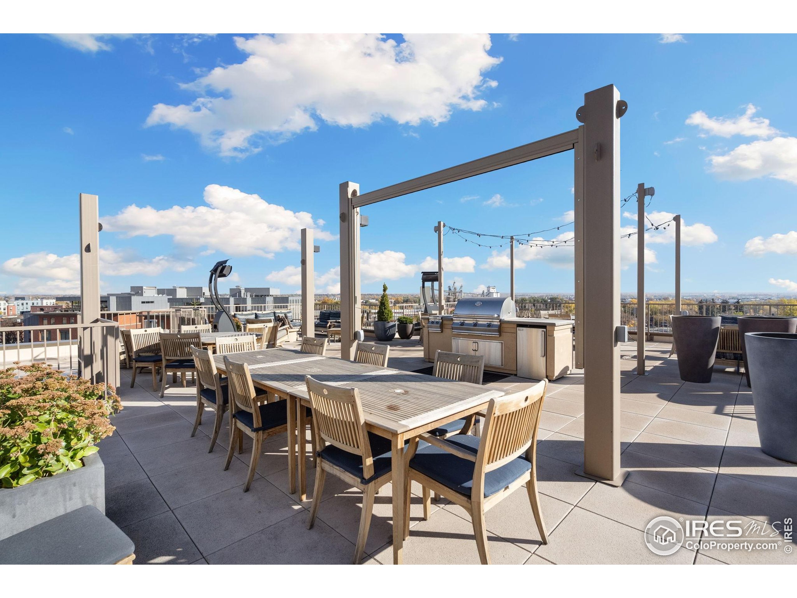 221 E Mountain Ave 315