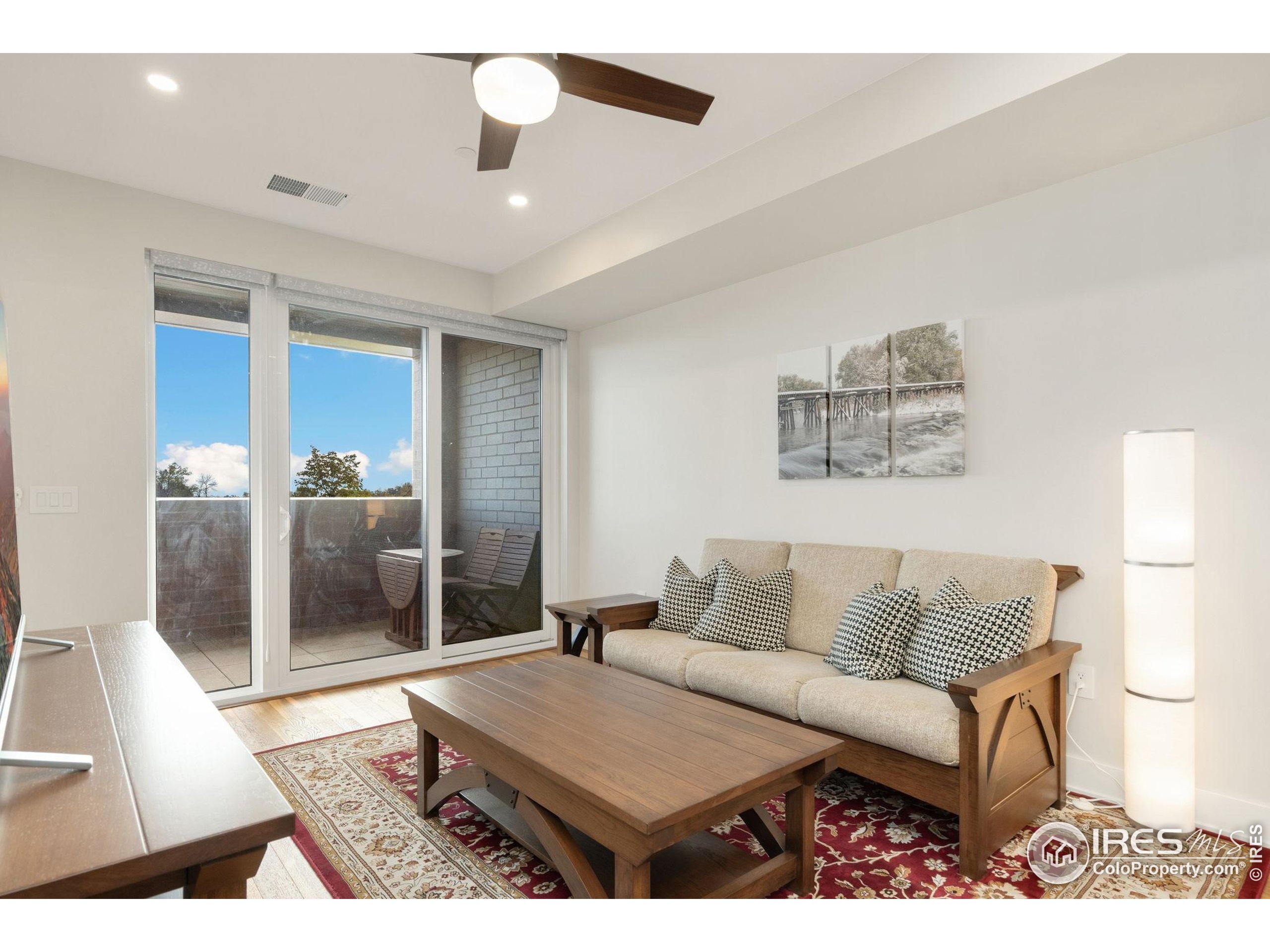 221 E Mountain Ave 315