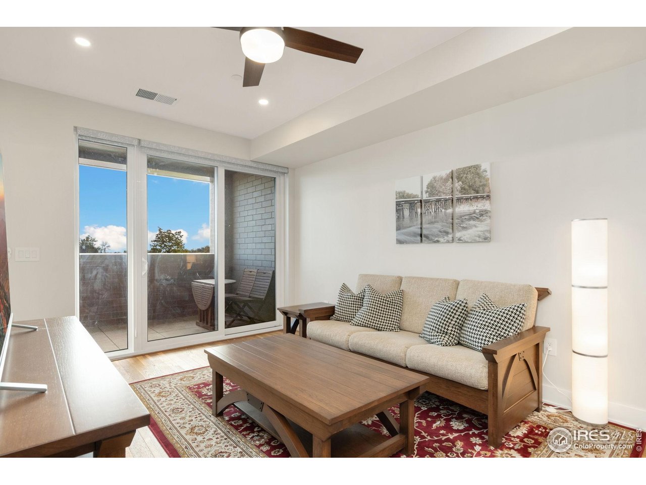 221 E Mountain Ave 315