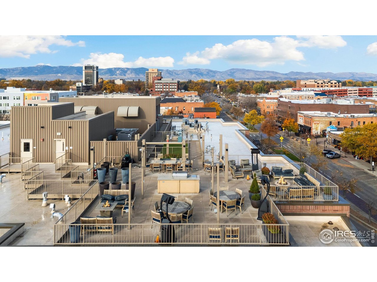 221 E Mountain Ave 315