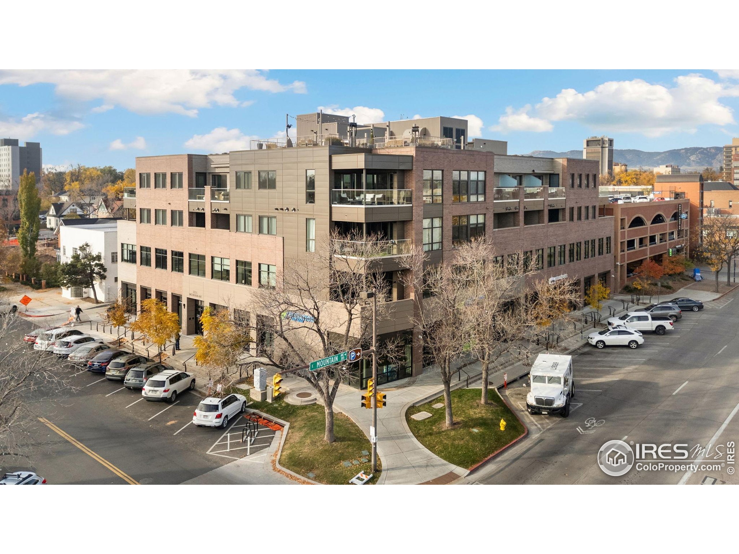 221 E Mountain Ave 315