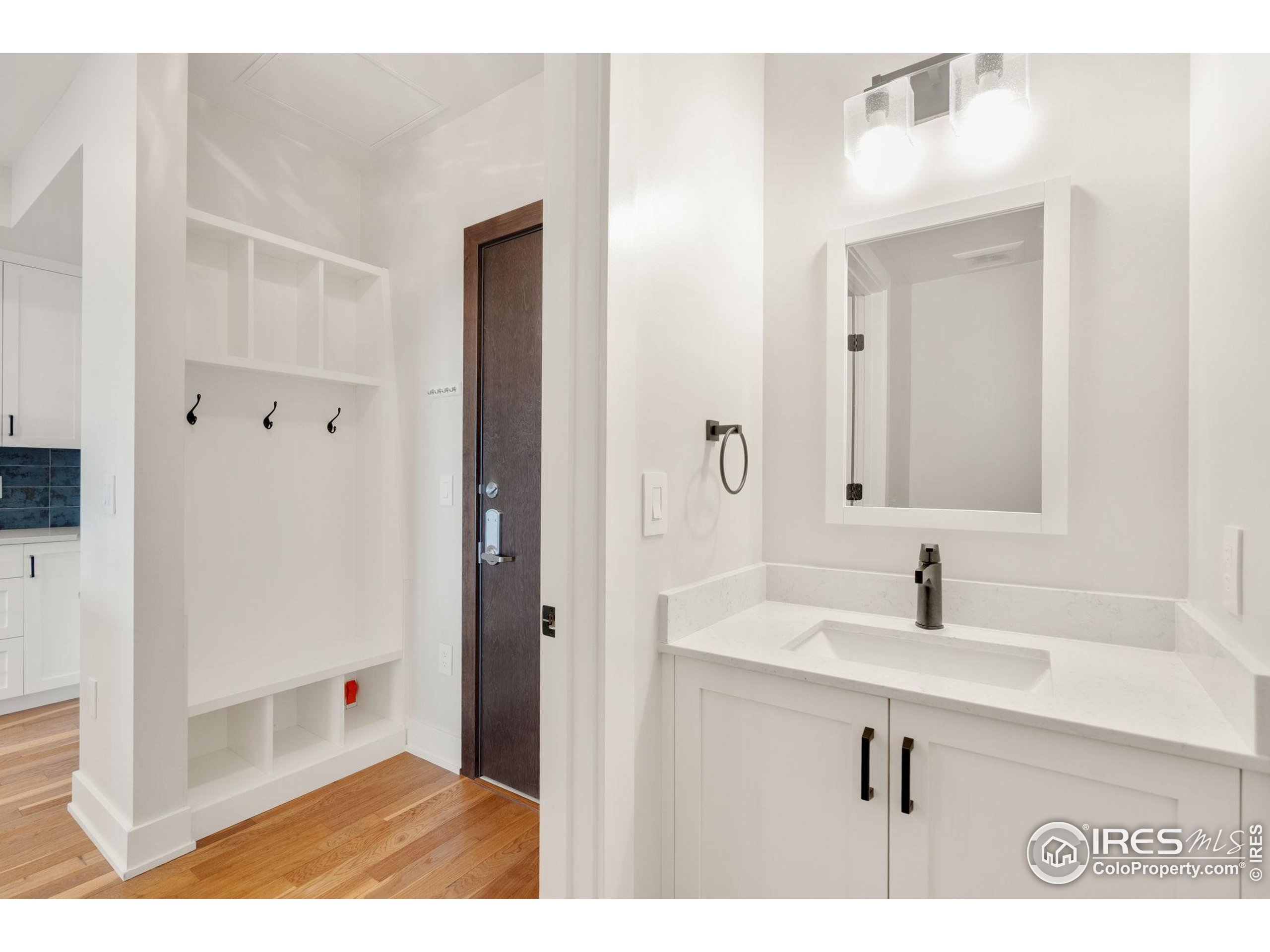 221 E Mountain Ave 315