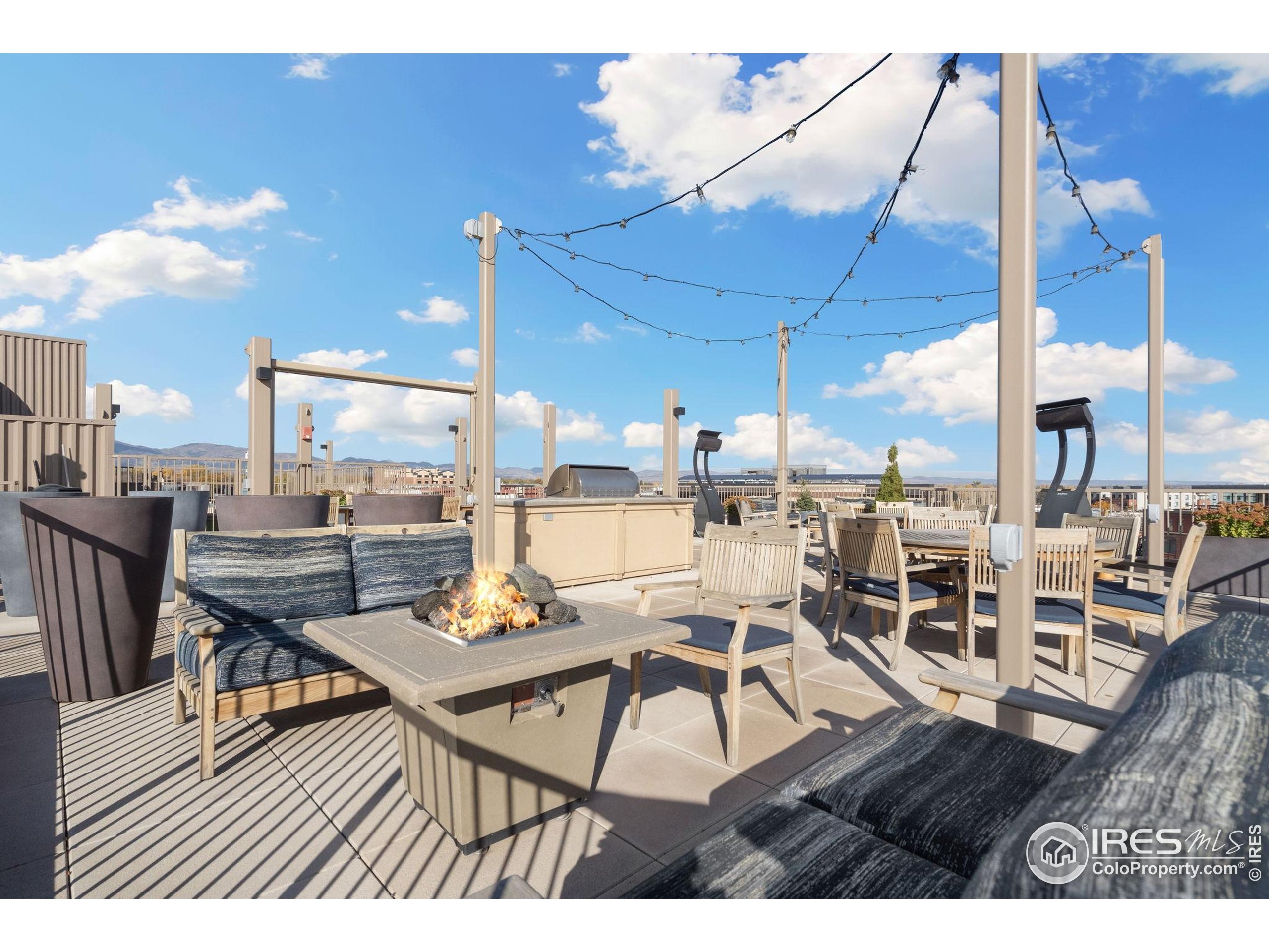 221 E Mountain Ave 315