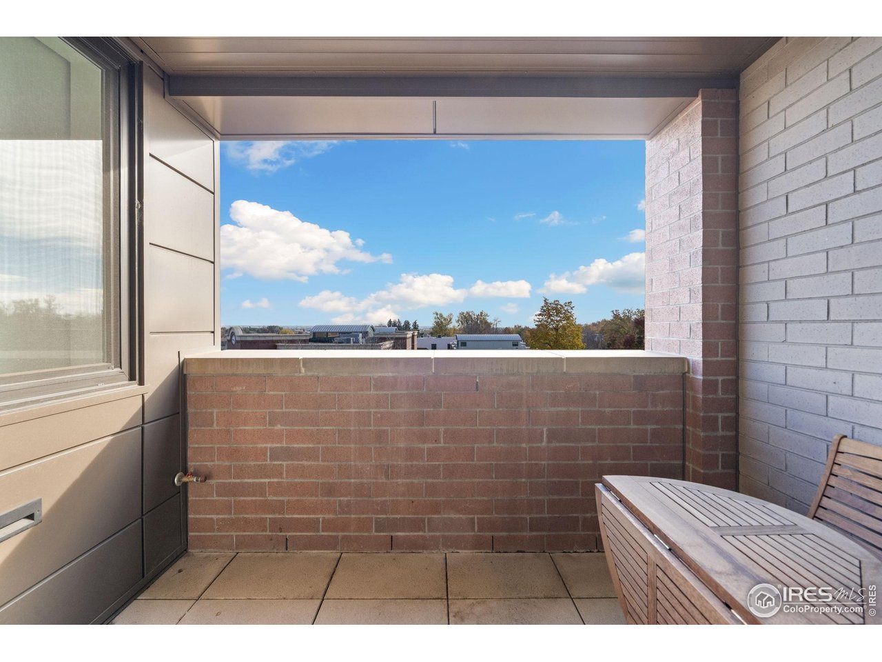 221 E Mountain Ave 315