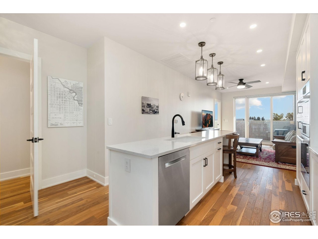 221 E Mountain Ave 315