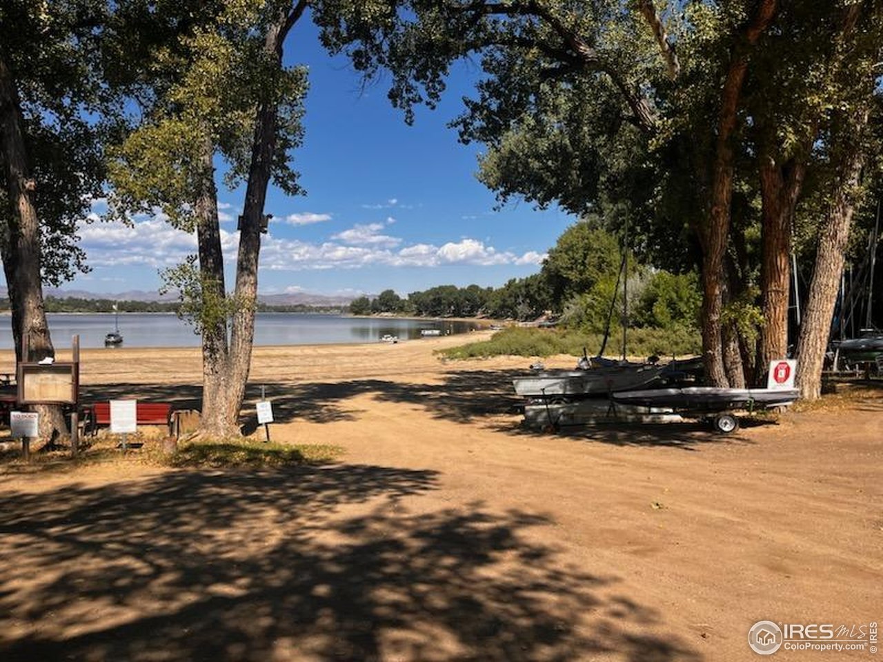 793 Richards Lake Rd