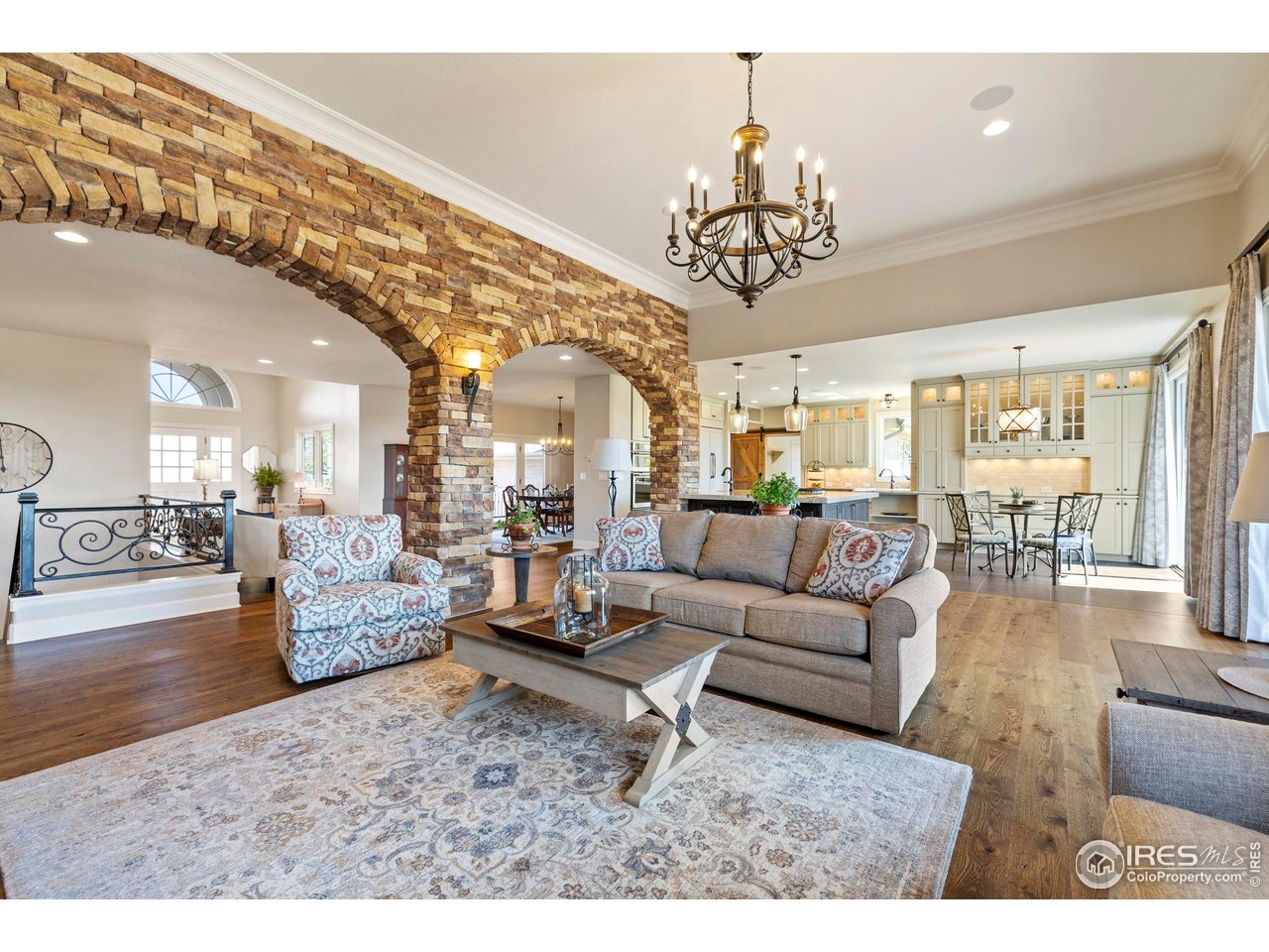 793 Richards Lake Rd