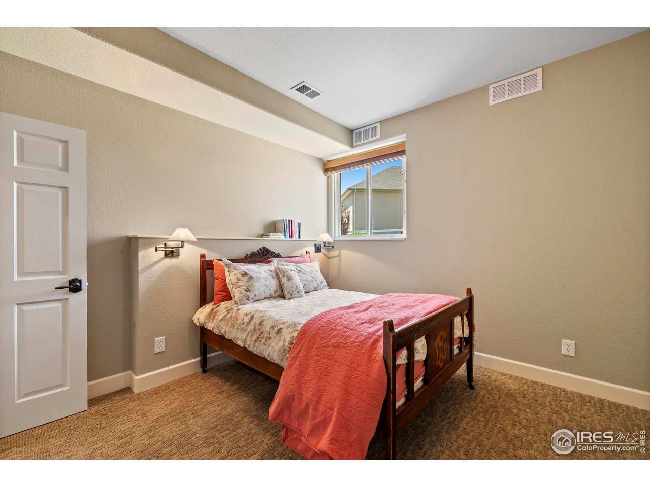 793 Richards Lake Rd