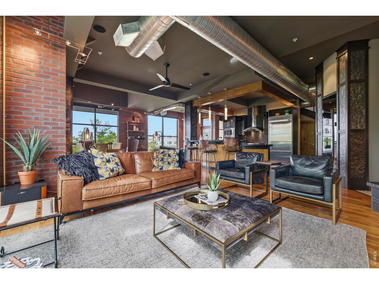 200 S College Ave 300