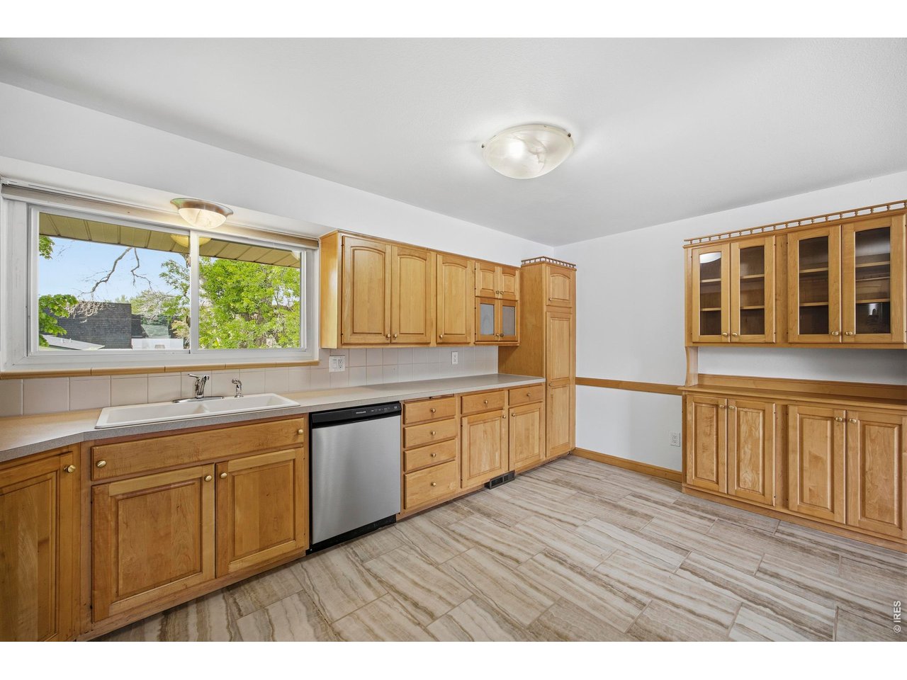 605 Princeton Rd